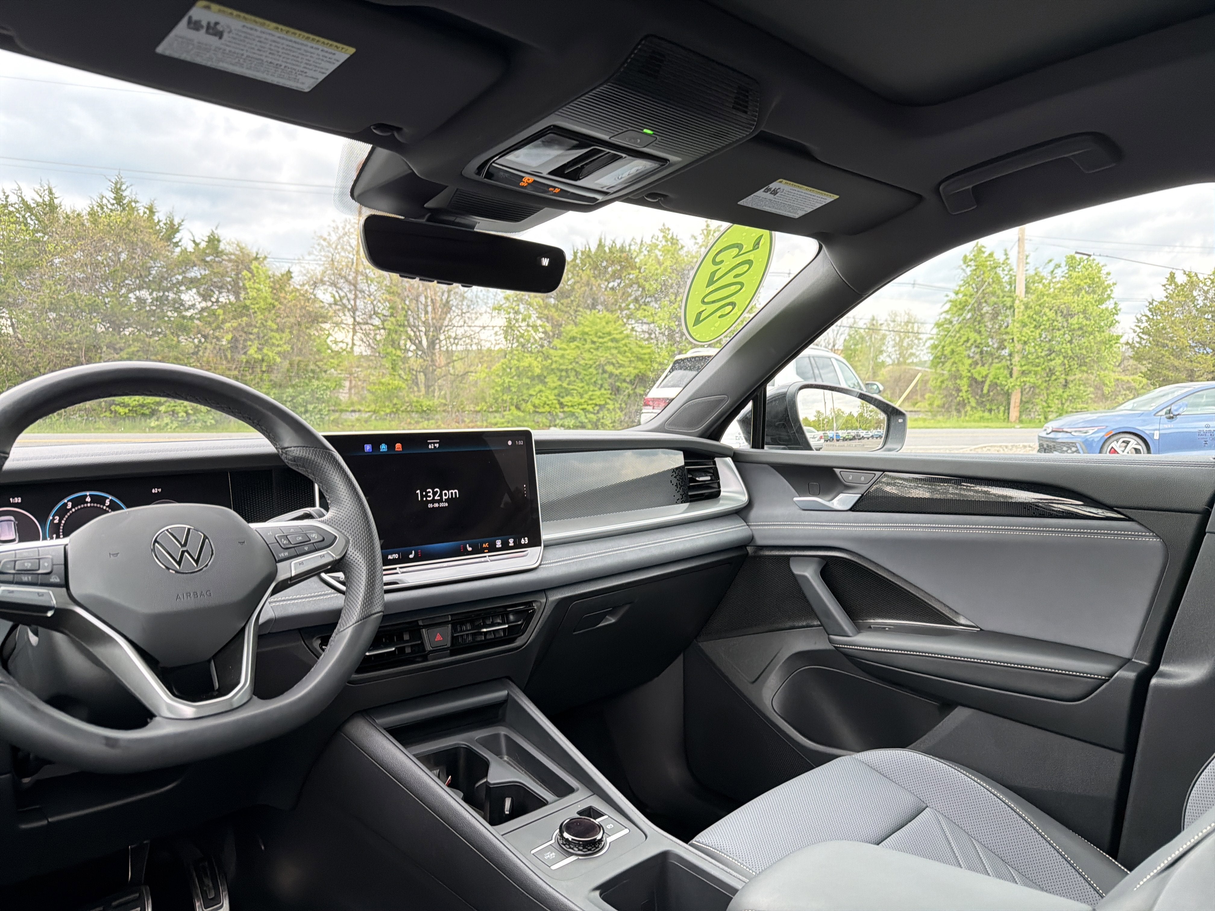 2025 Volkswagen Tiguan 2.0T SE R-Line Black