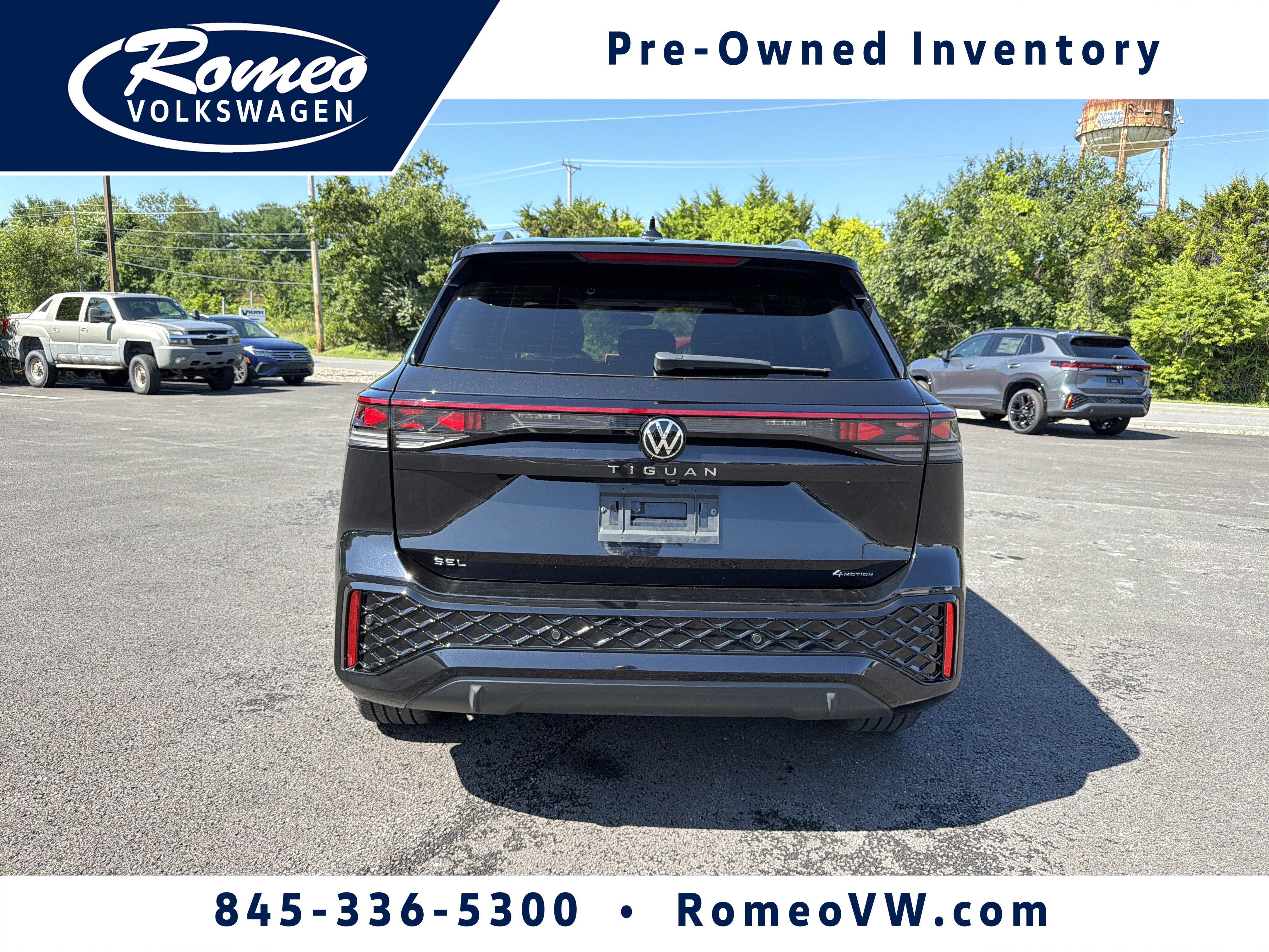 2025 Volkswagen Tiguan 2.0T SEL R-Line