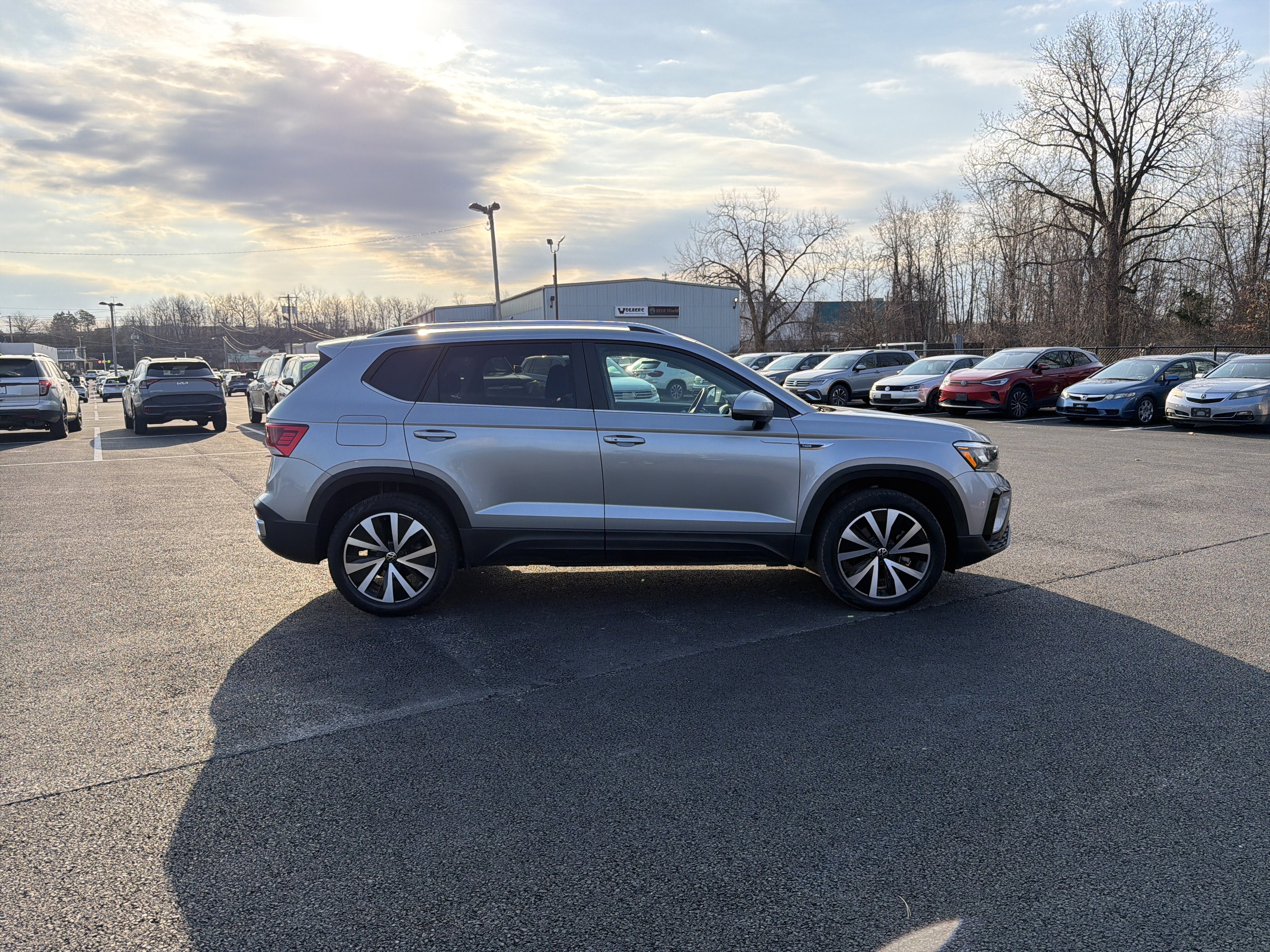 2022 Volkswagen Taos 1.5T SE