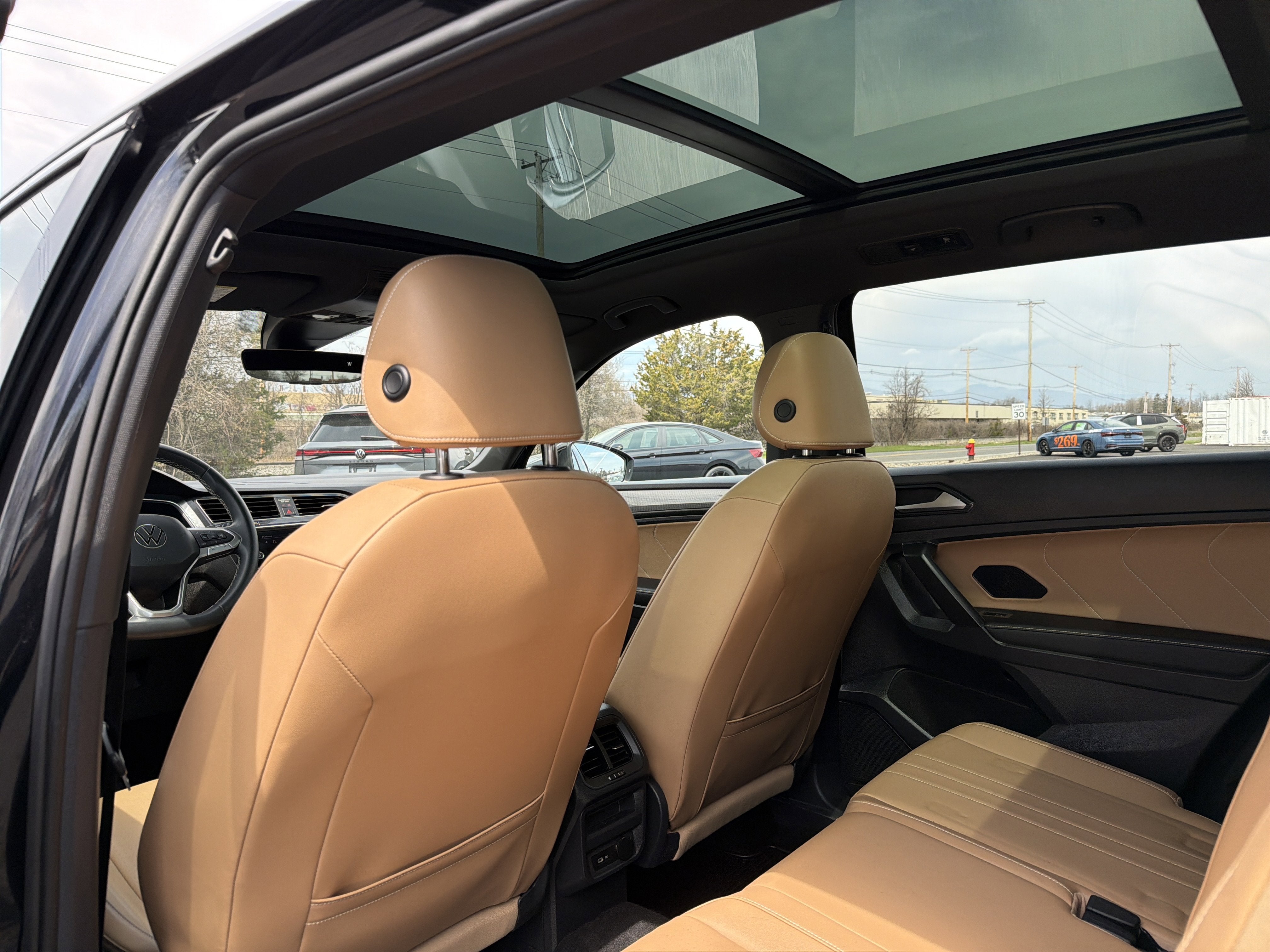 2023 Volkswagen Tiguan 2.0T SE