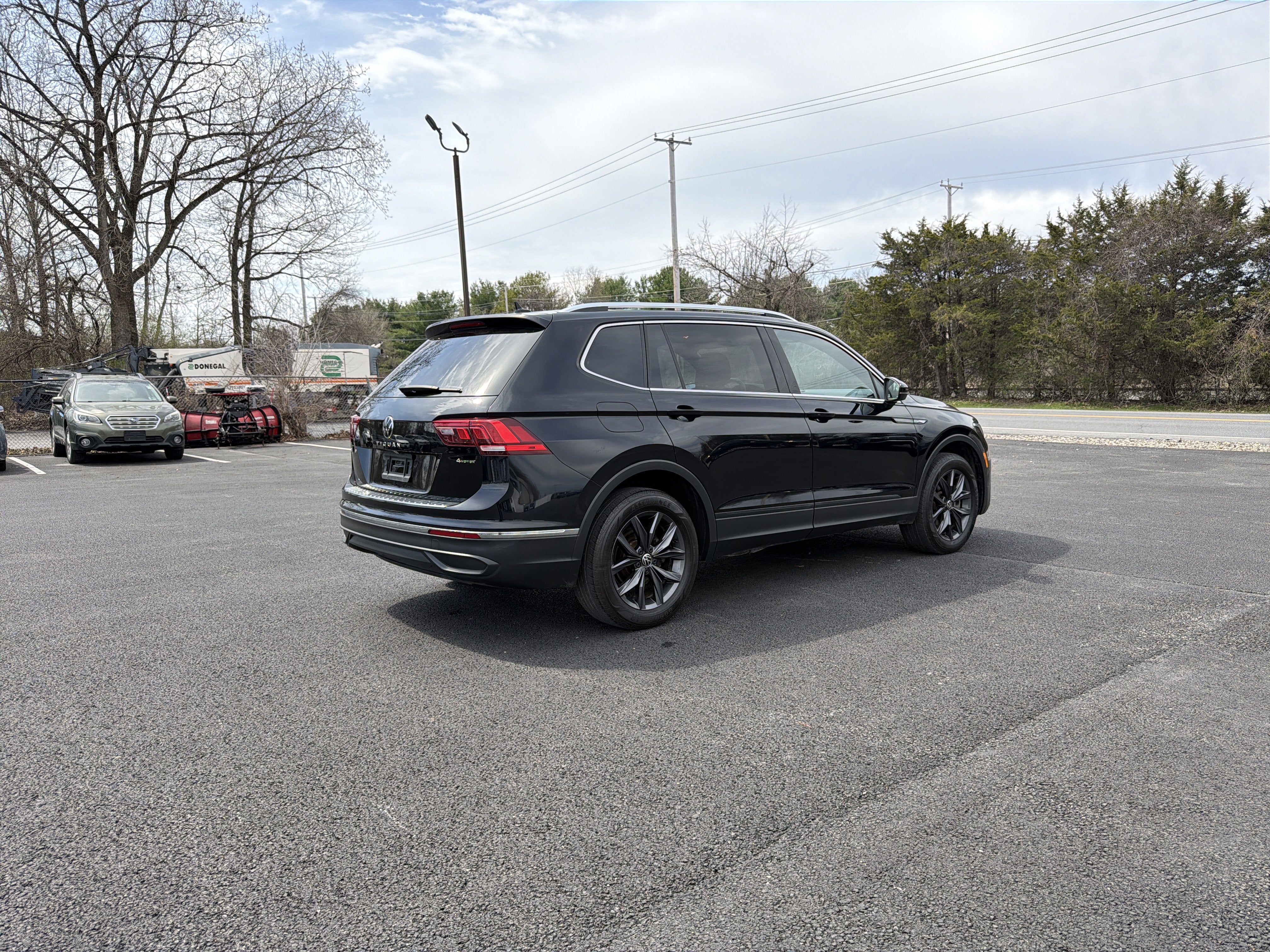 2023 Volkswagen Tiguan 2.0T SE