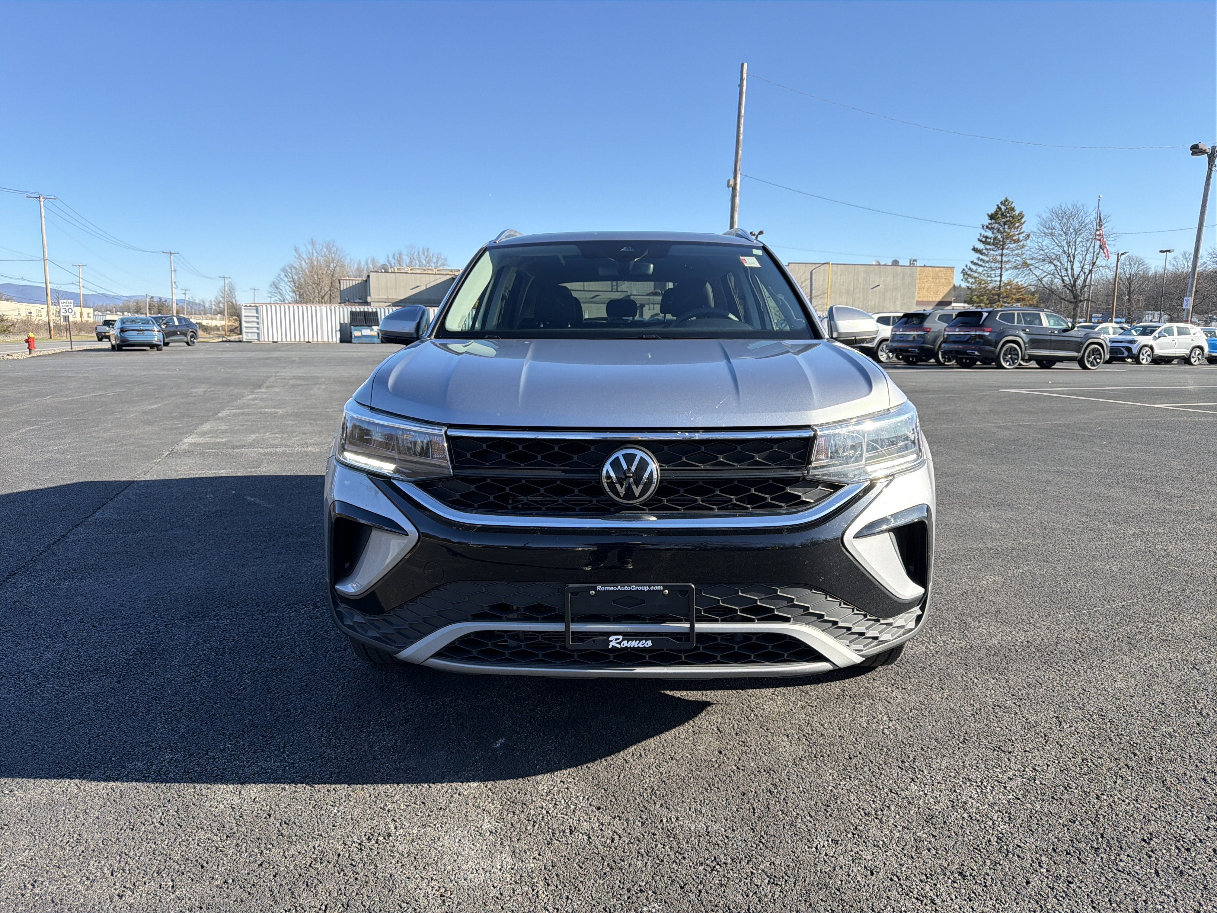 2023 Volkswagen Taos 1.5T SE