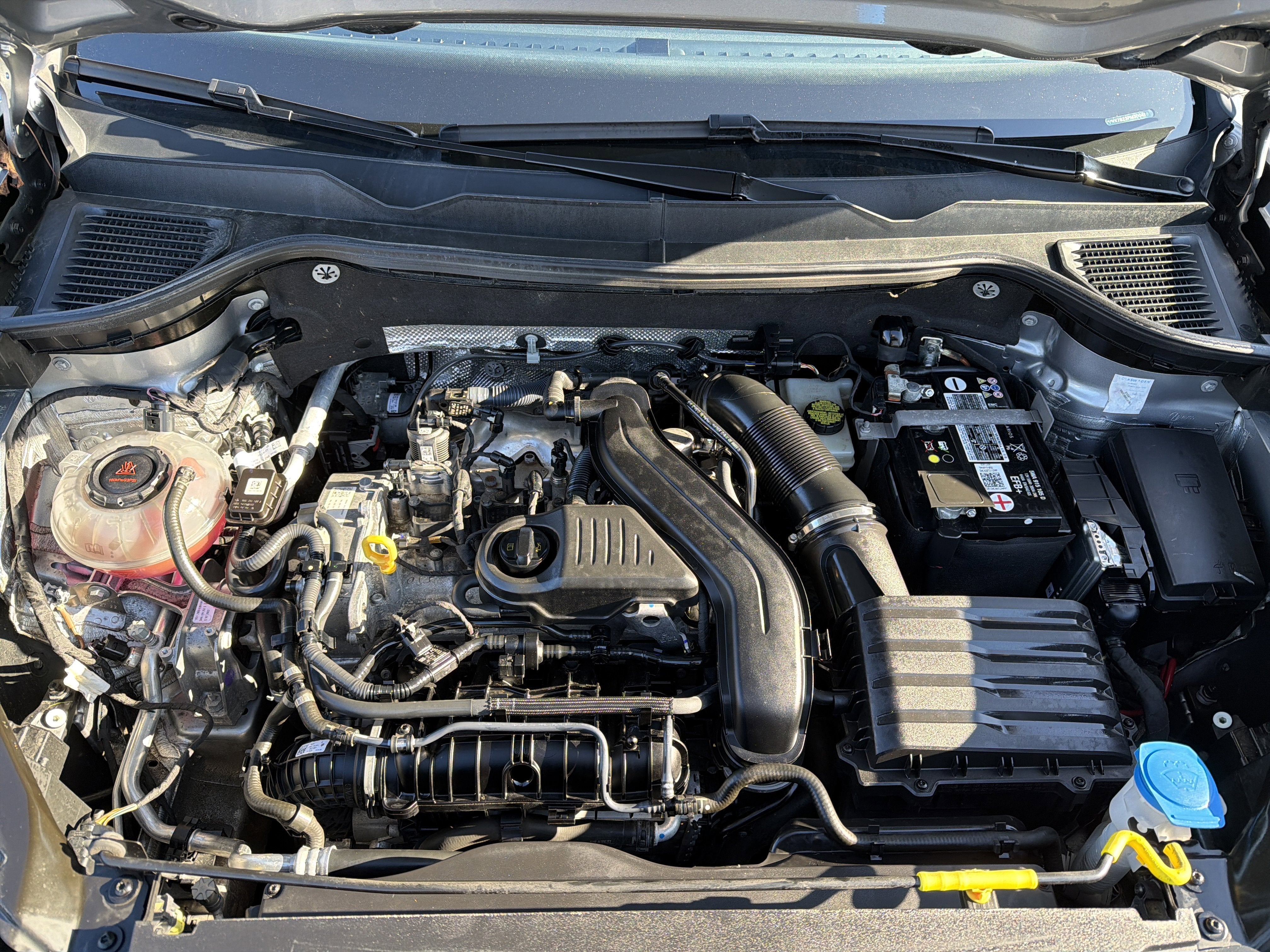 2023 Volkswagen Taos 1.5T SE