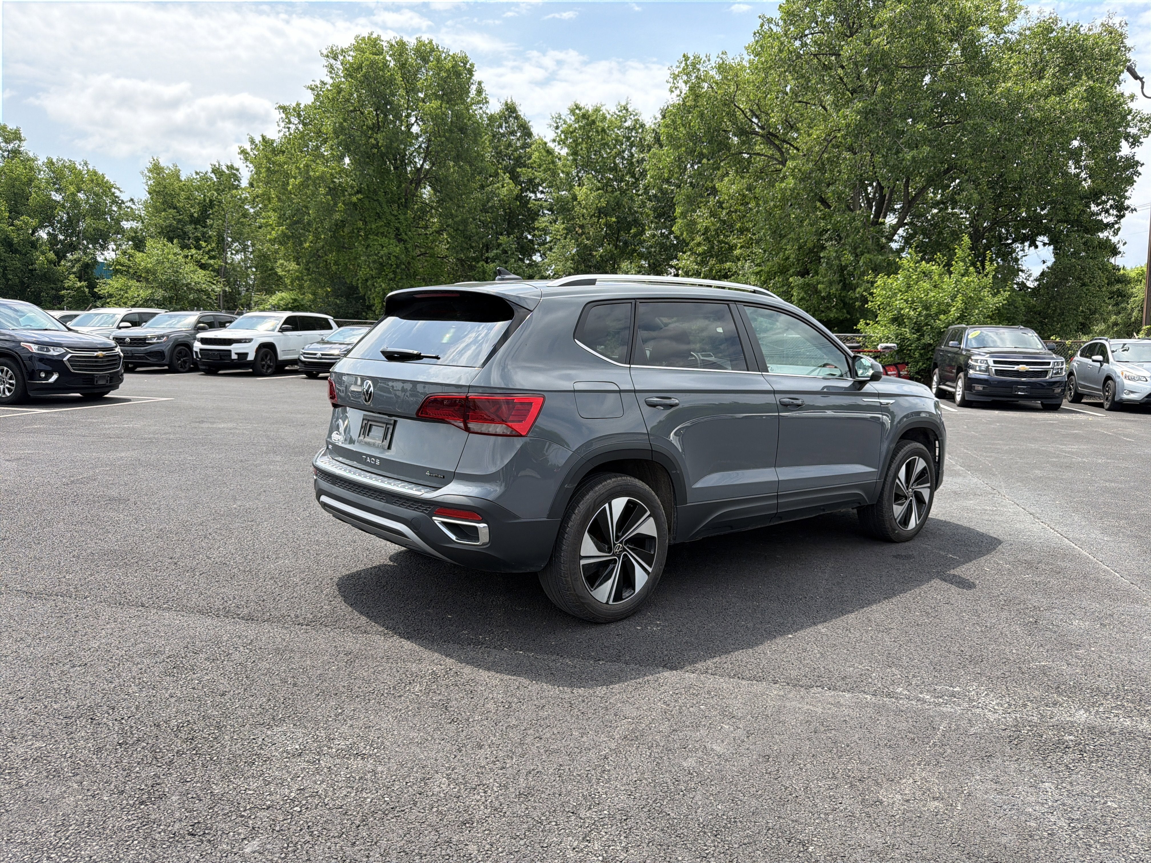 2023 Volkswagen Taos 1.5T SE