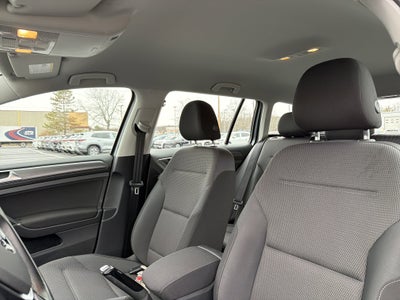 2018 Volkswagen Golf SportWagen S 4Motion