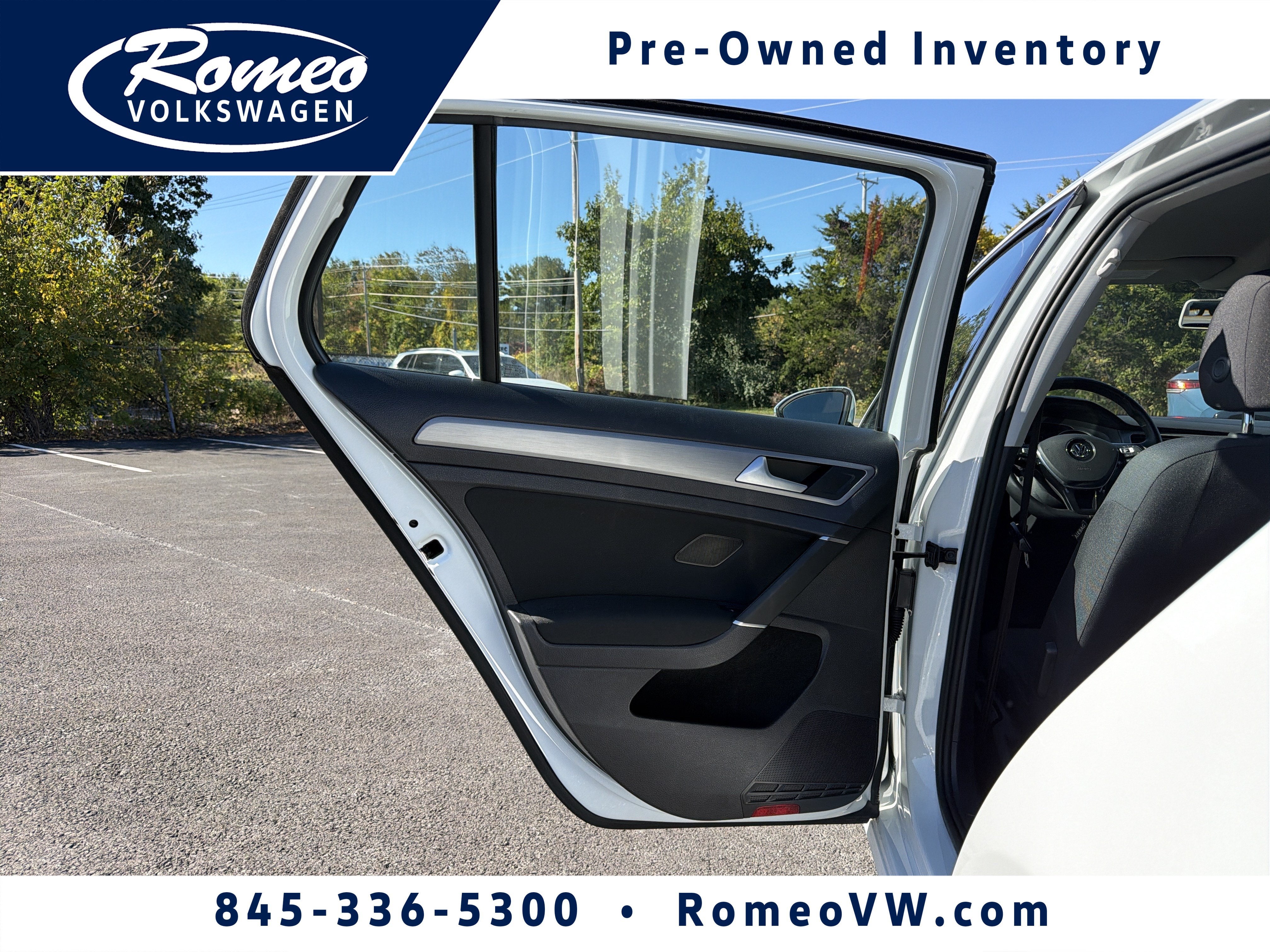 2016 Volkswagen Golf TSI SE 4-Door