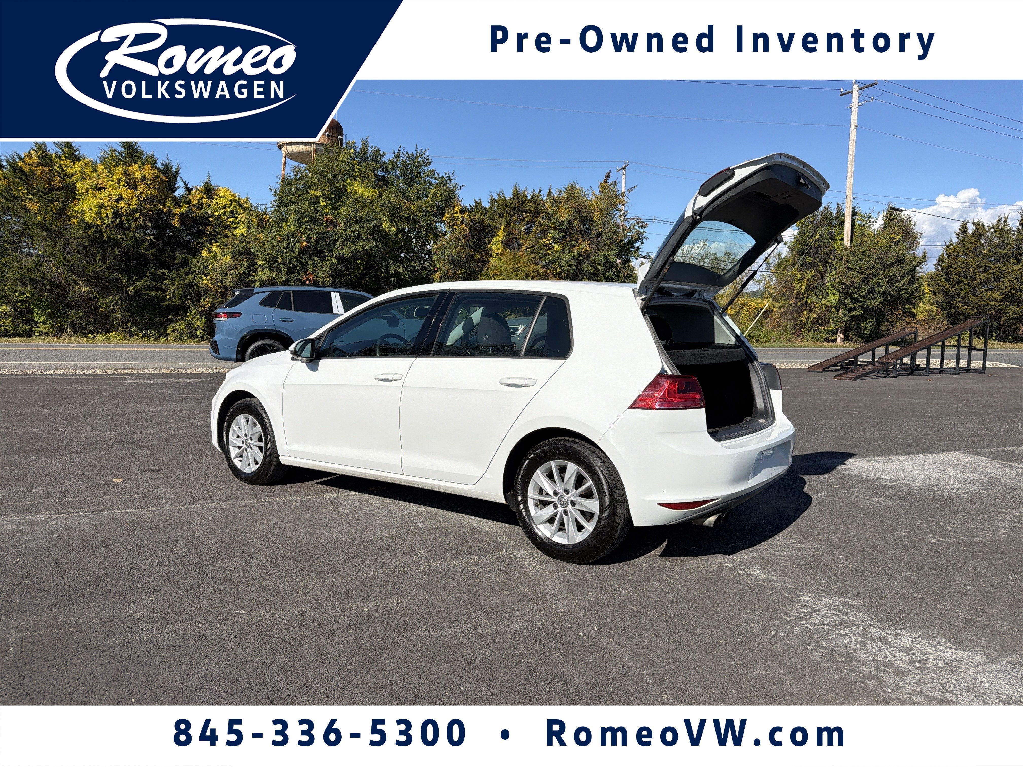 2016 Volkswagen Golf TSI SE 4-Door