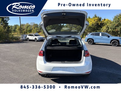 2016 Volkswagen Golf TSI SE 4-Door