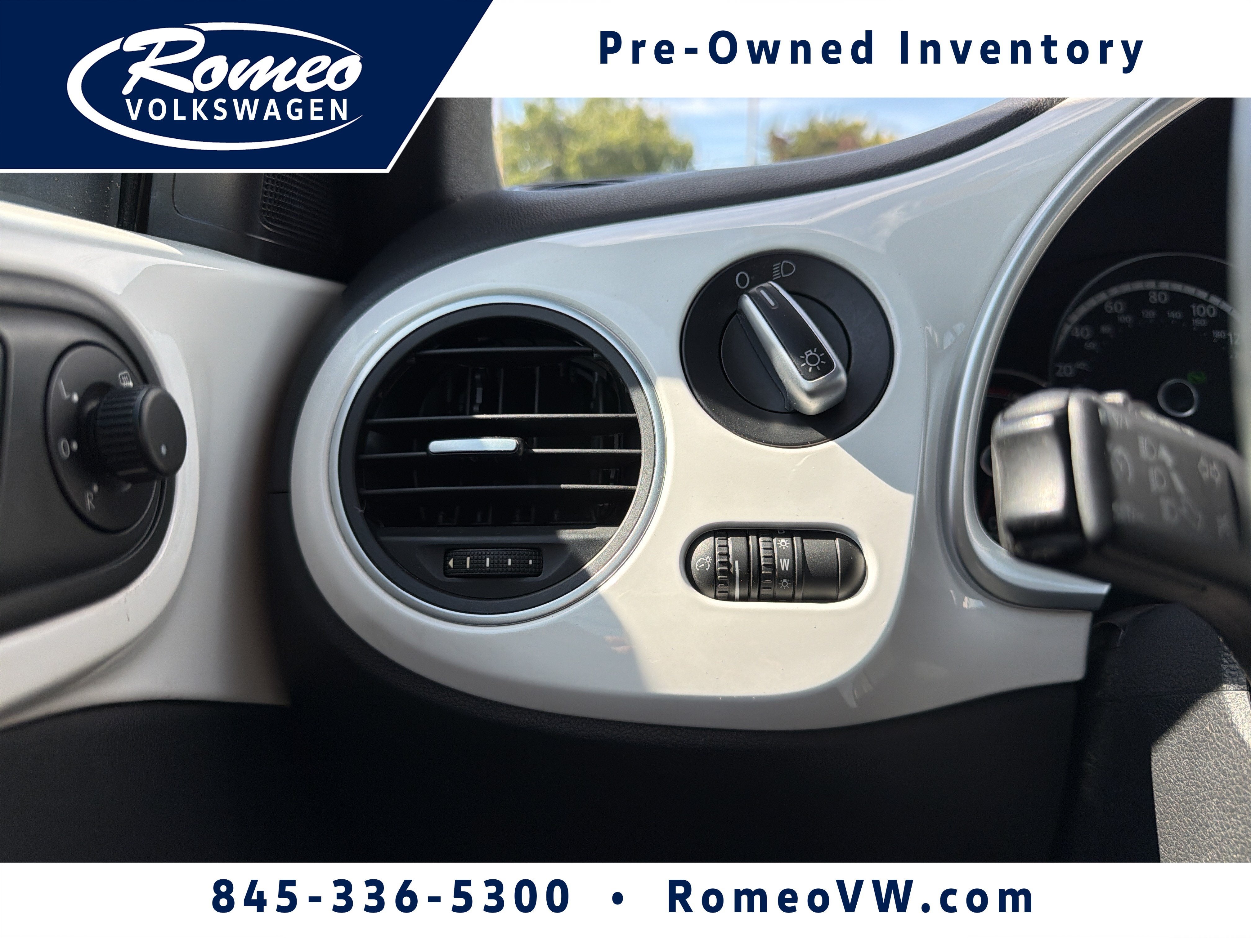 2013 Volkswagen Beetle 2.5L