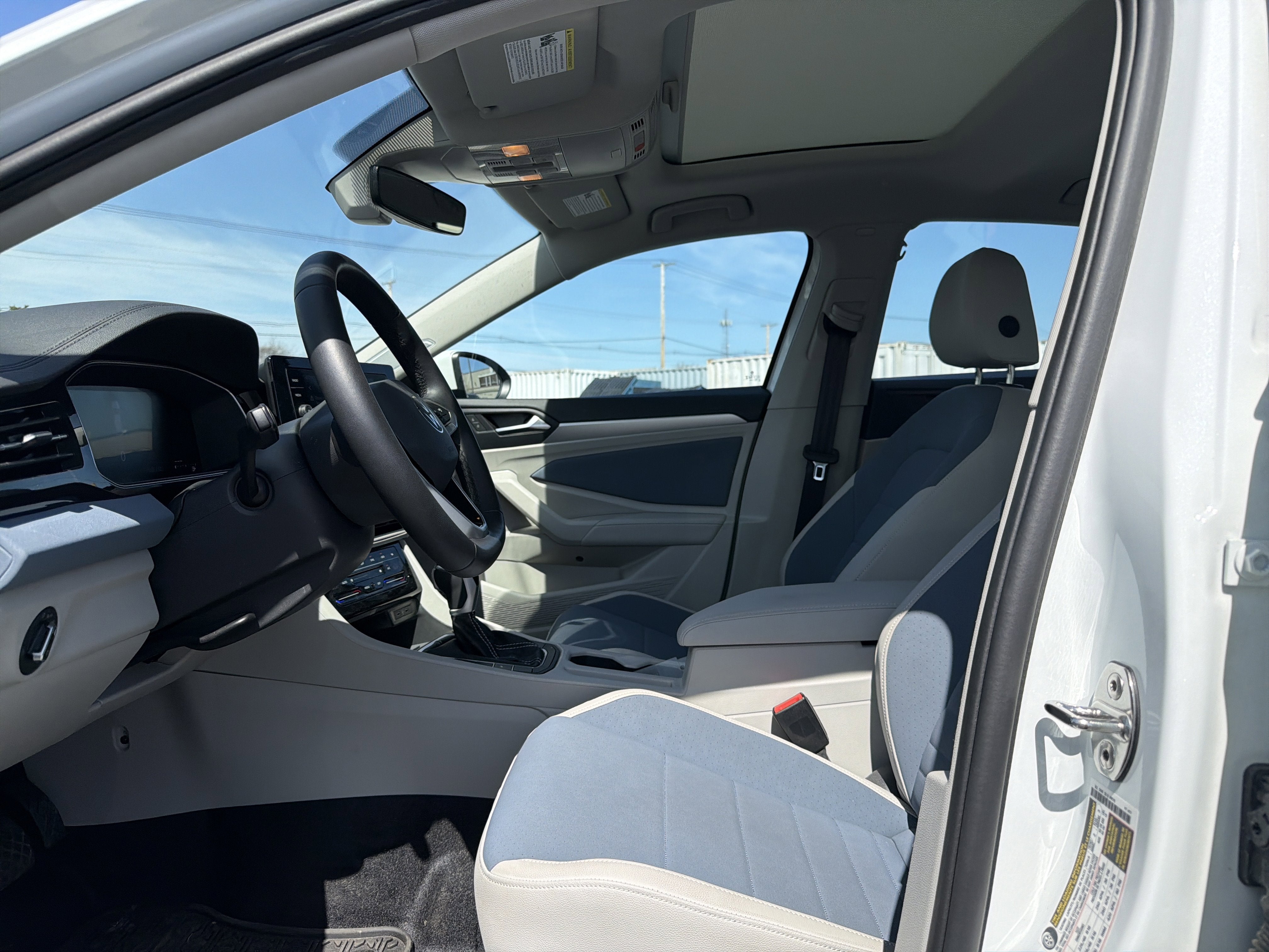 2025 Volkswagen Jetta 1.5T SE