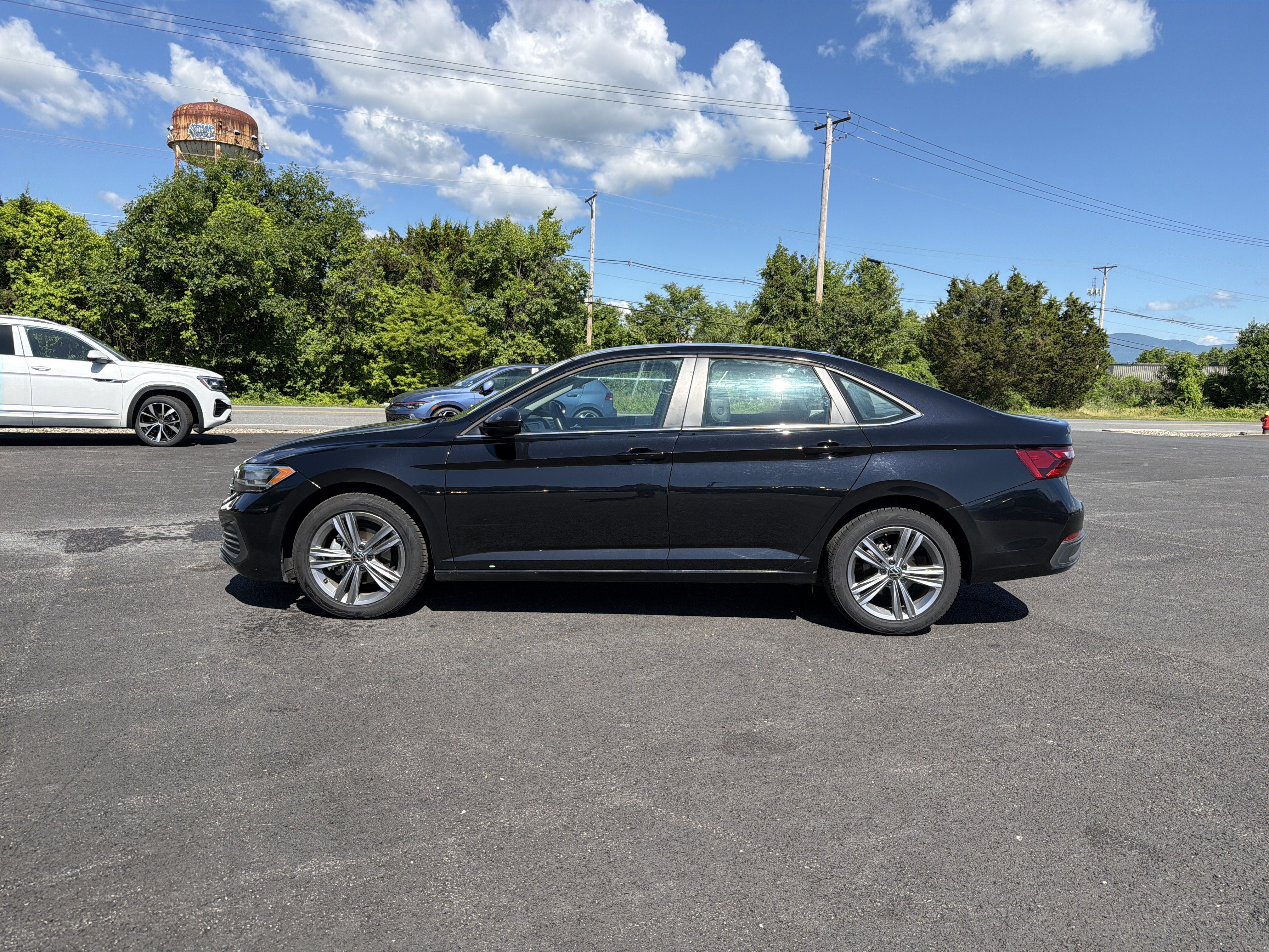 2024 Volkswagen Jetta 1.5T SE