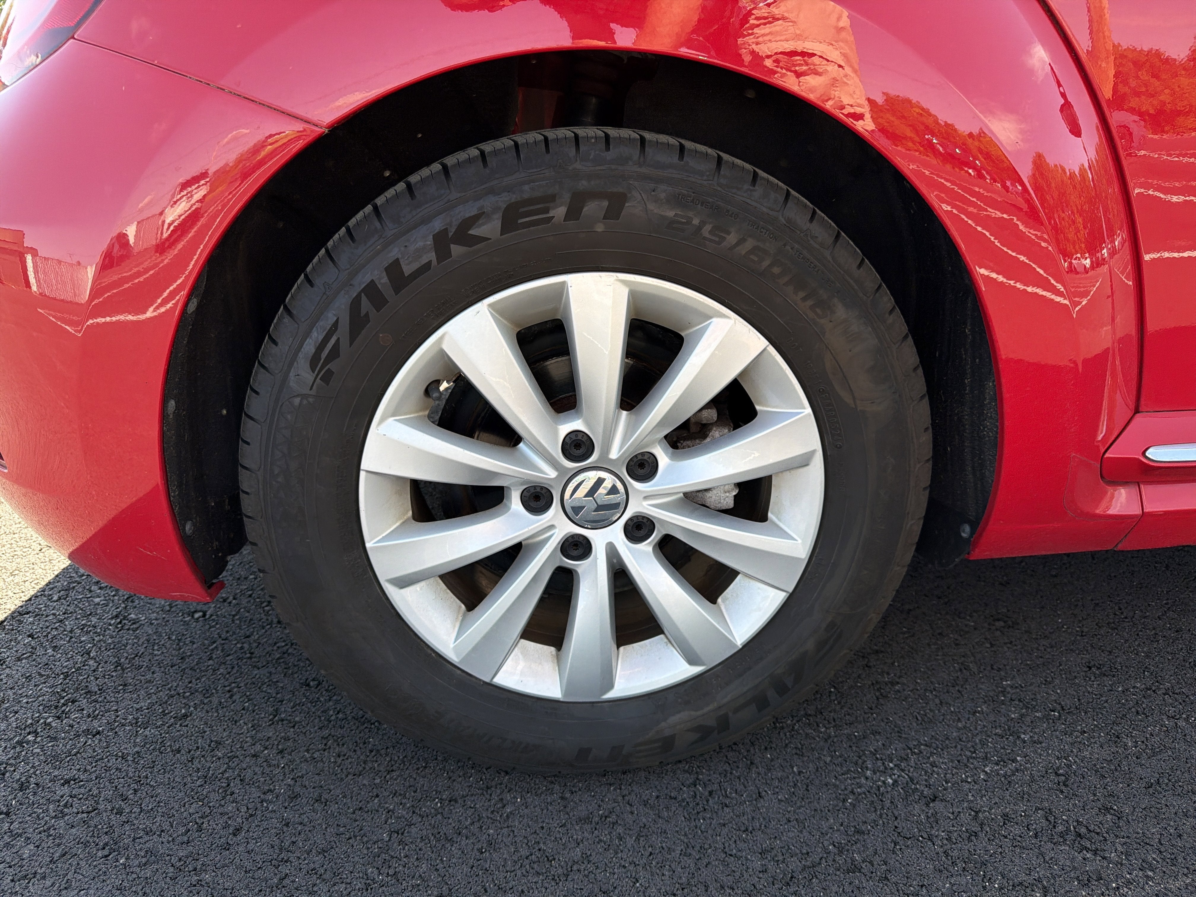 2019 Volkswagen Beetle 2.0T S