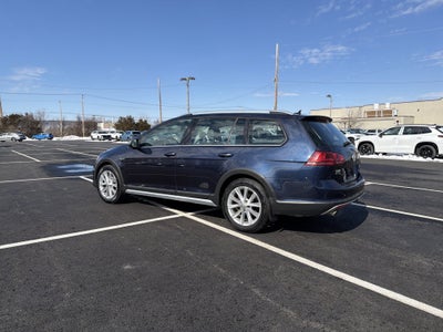 2017 Volkswagen Golf Alltrack TSI SE 4Motion