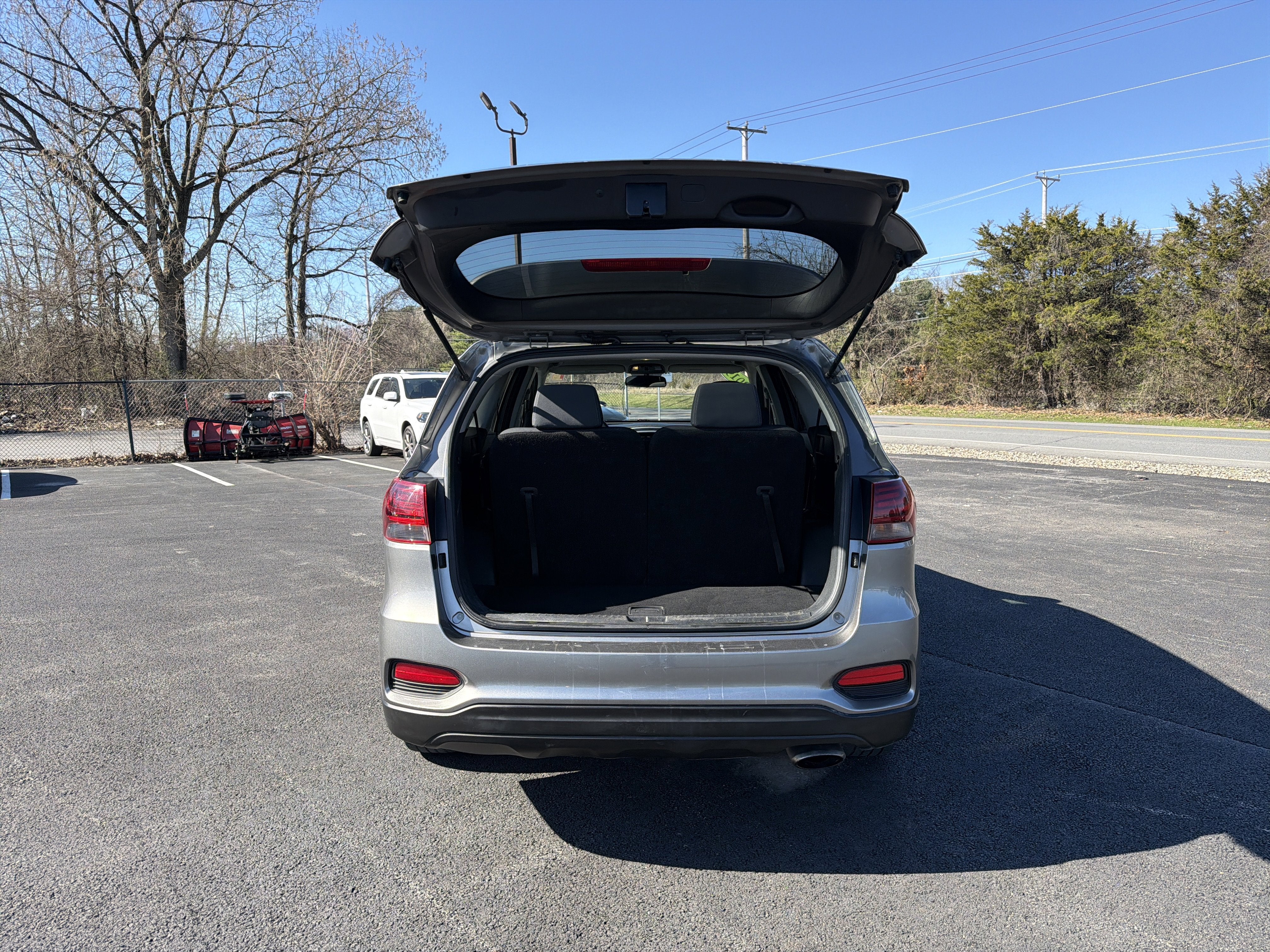 2019 Kia Sorento LX