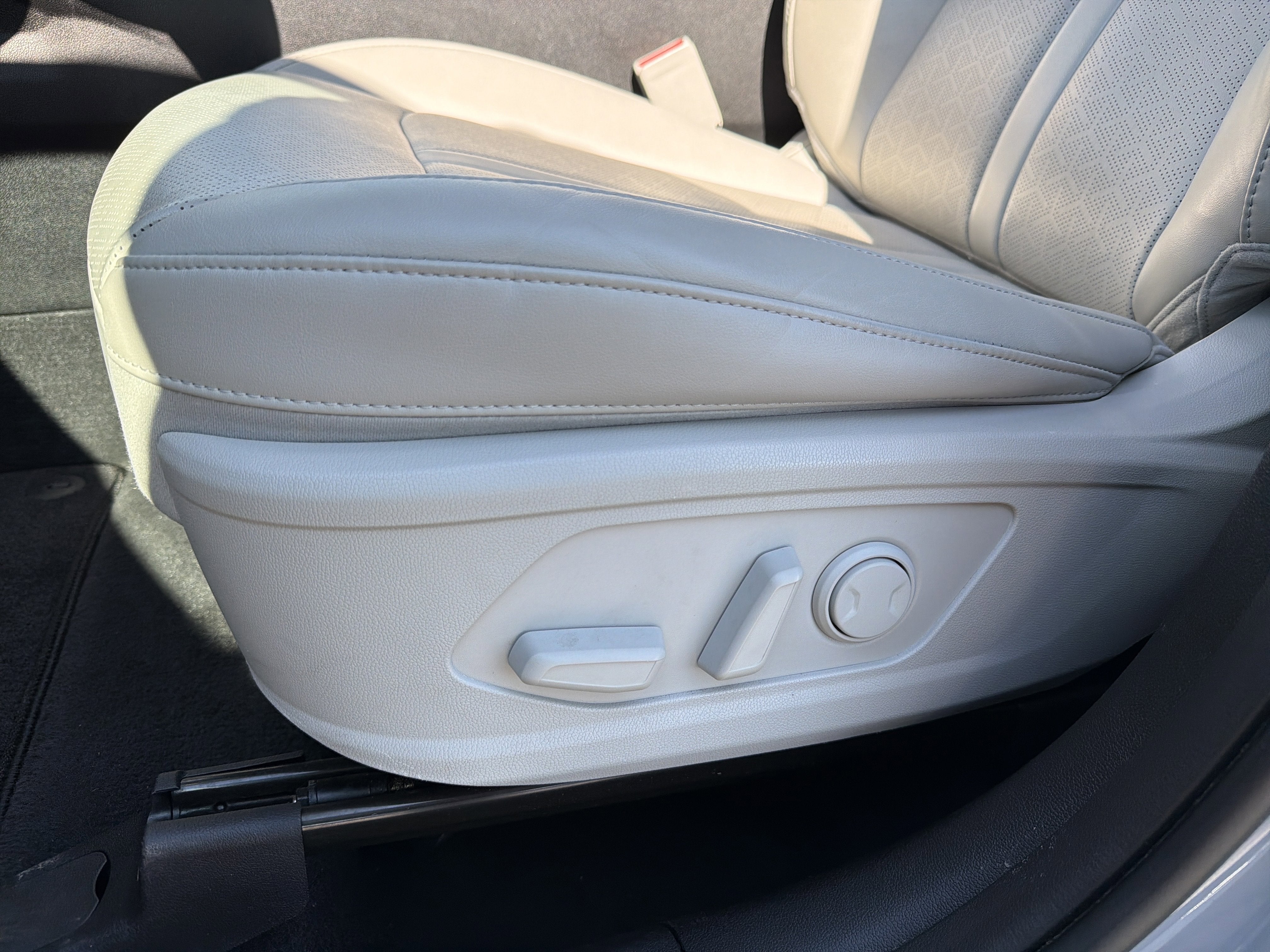 2022 Kia Sorento X-Line EX