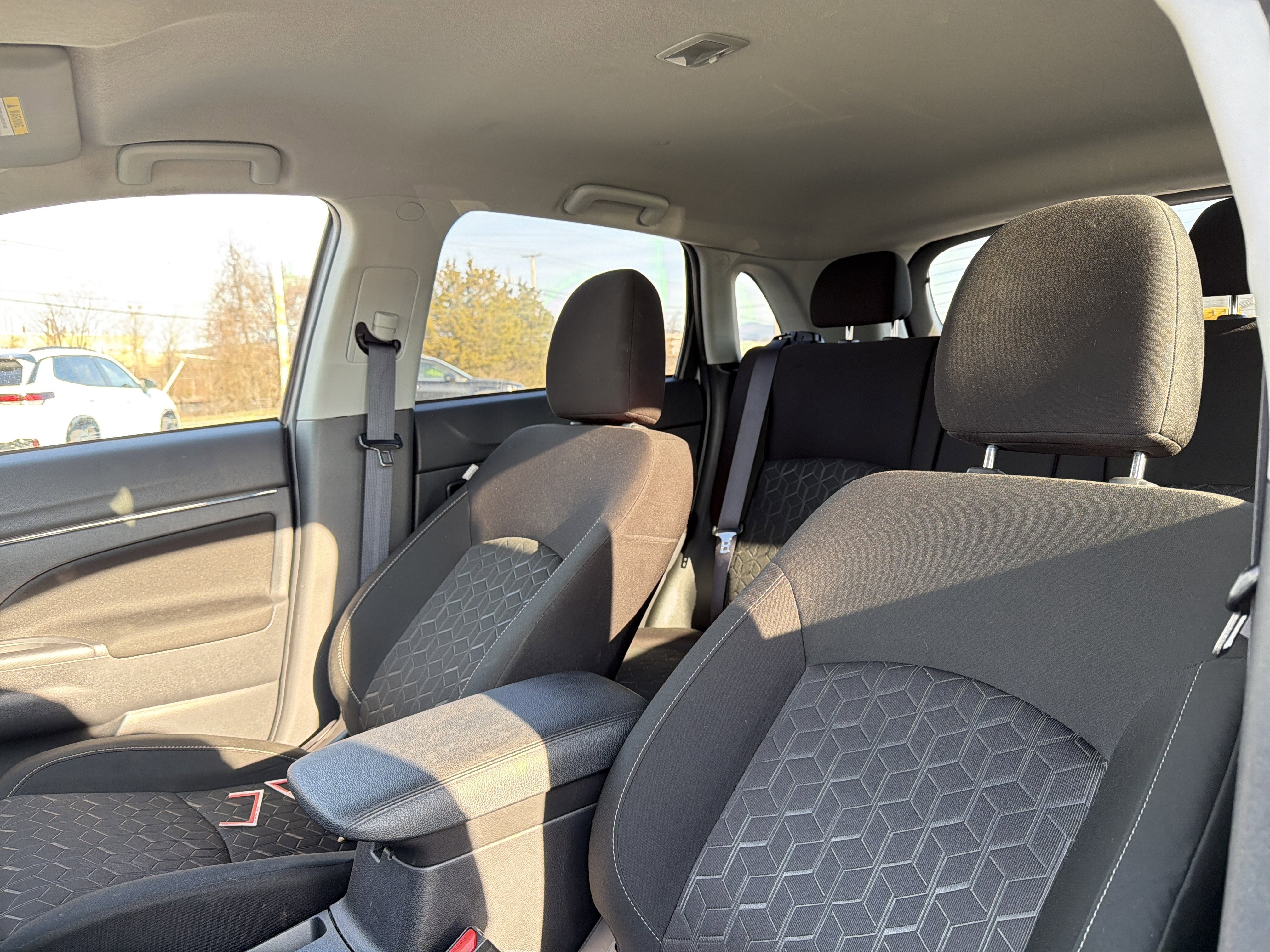 2024 Mitsubishi Outlander Sport 2.0 ES