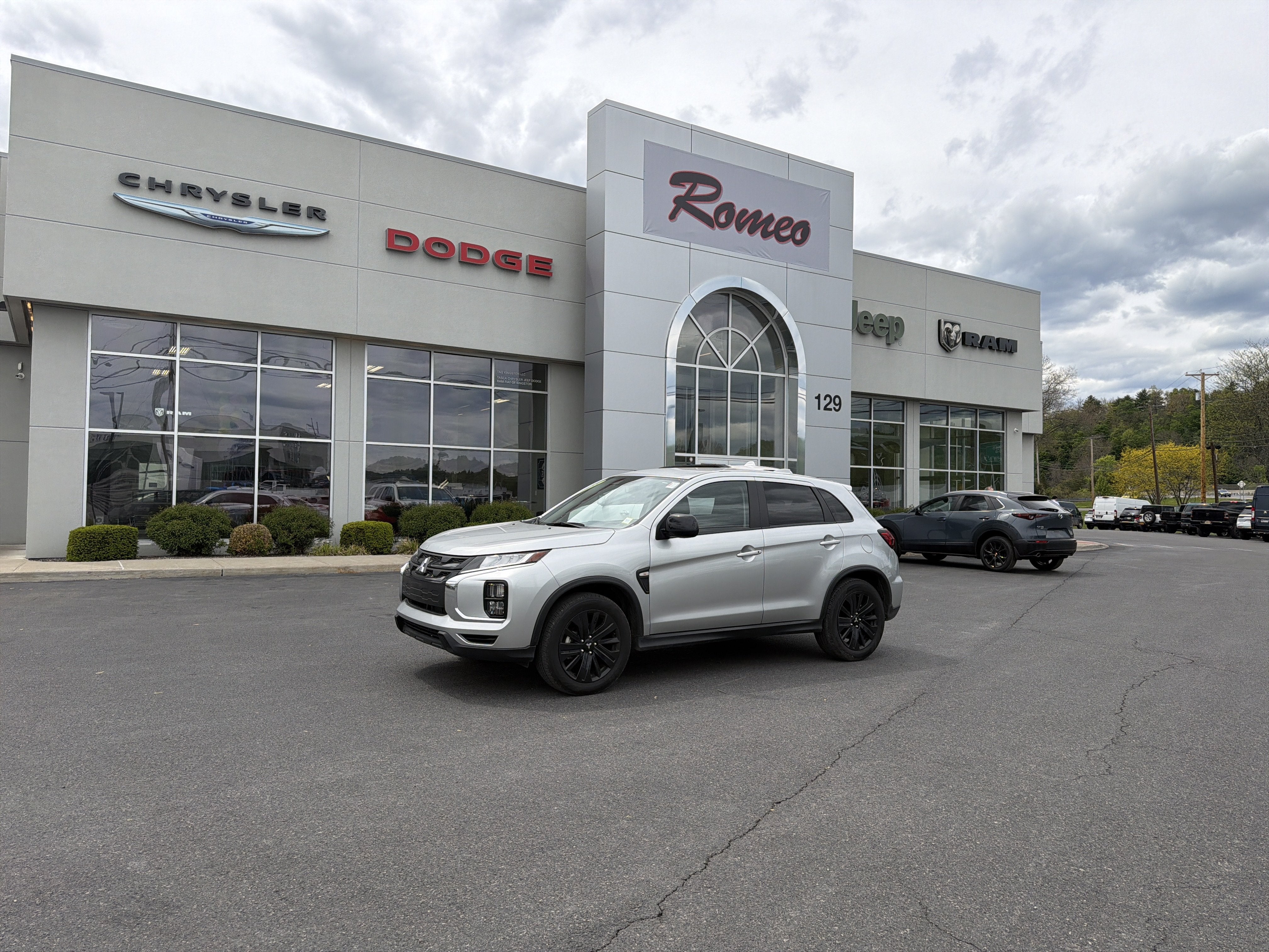 2025 Mitsubishi Outlander Sport 2.0 ES