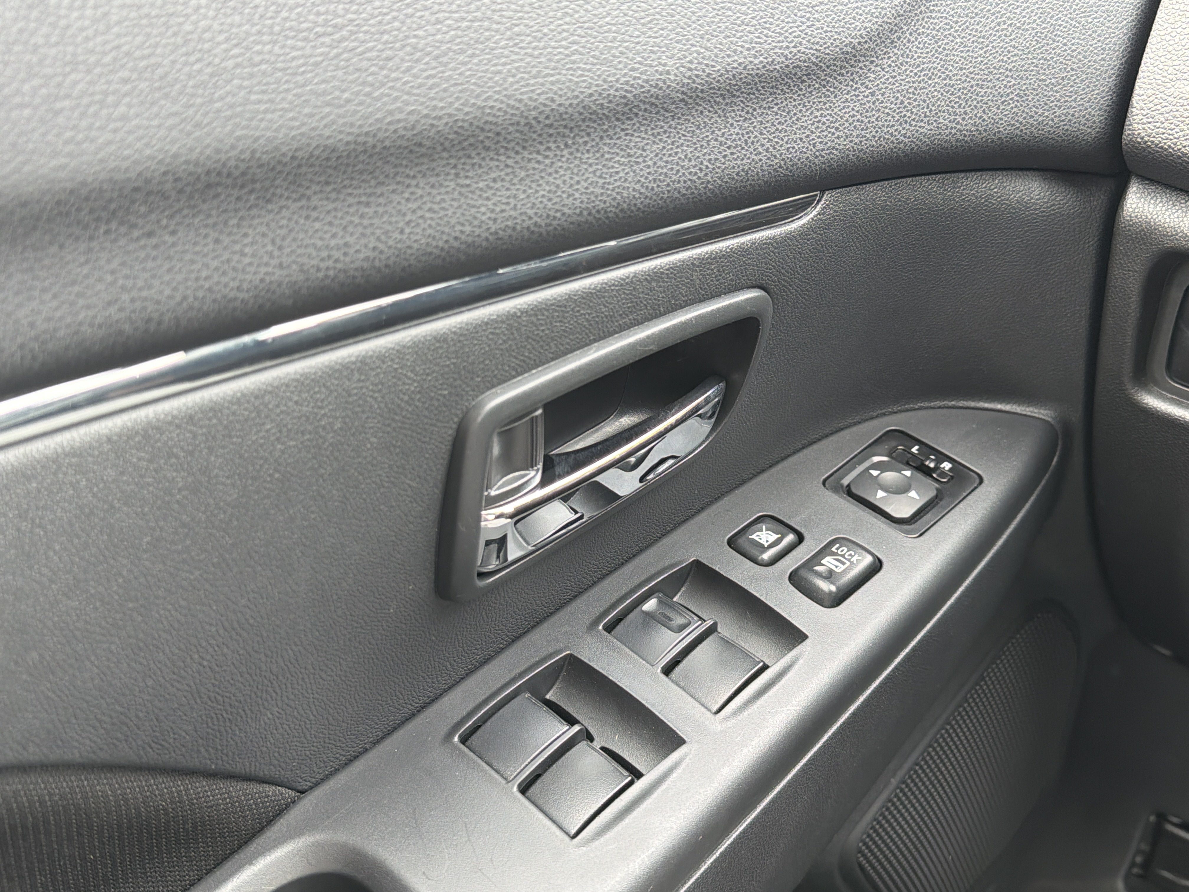 2025 Mitsubishi Outlander Sport 2.0 ES