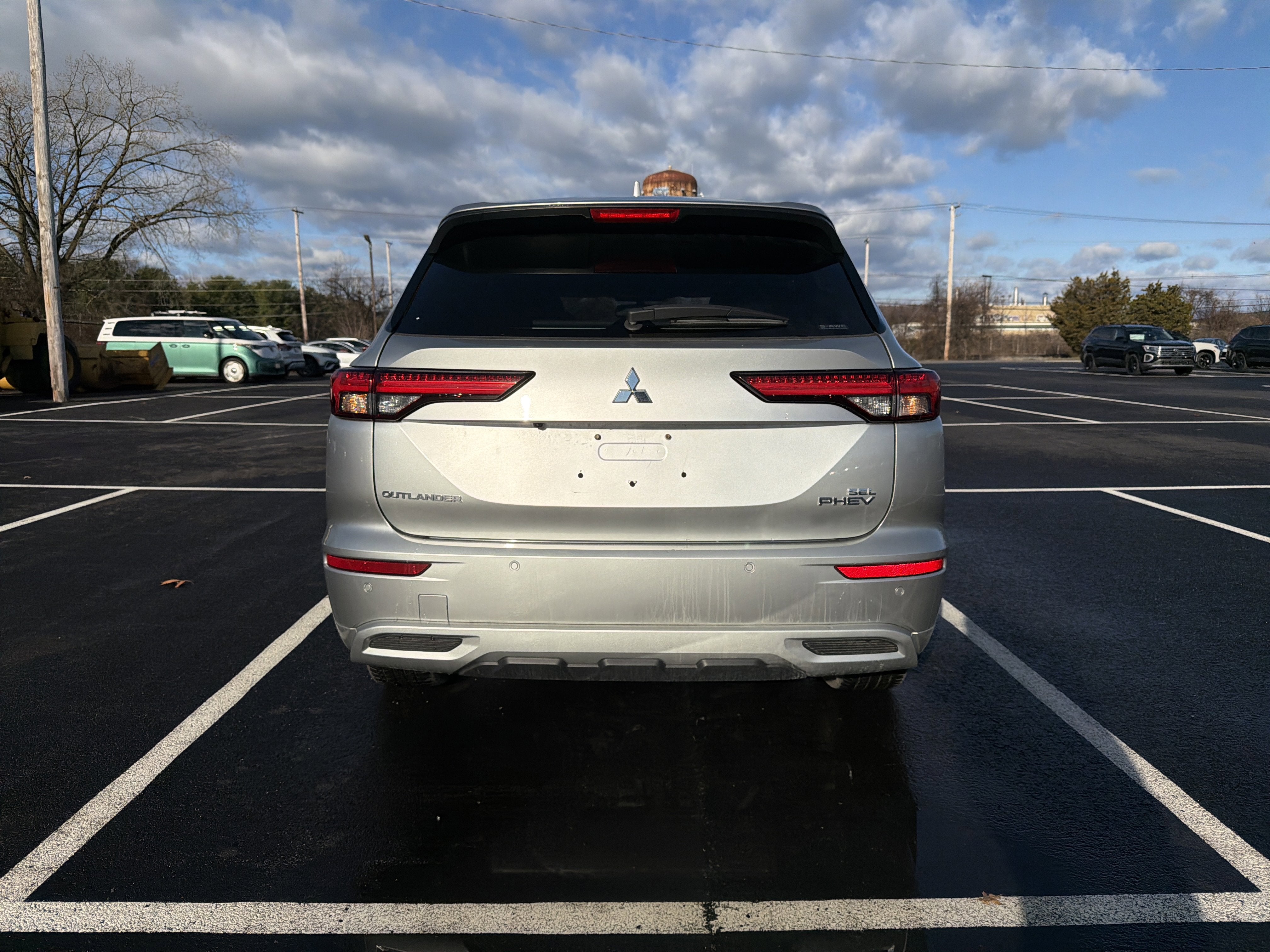 2023 Mitsubishi Outlander PHEV Base