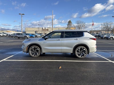 2023 Mitsubishi Outlander PHEV Base