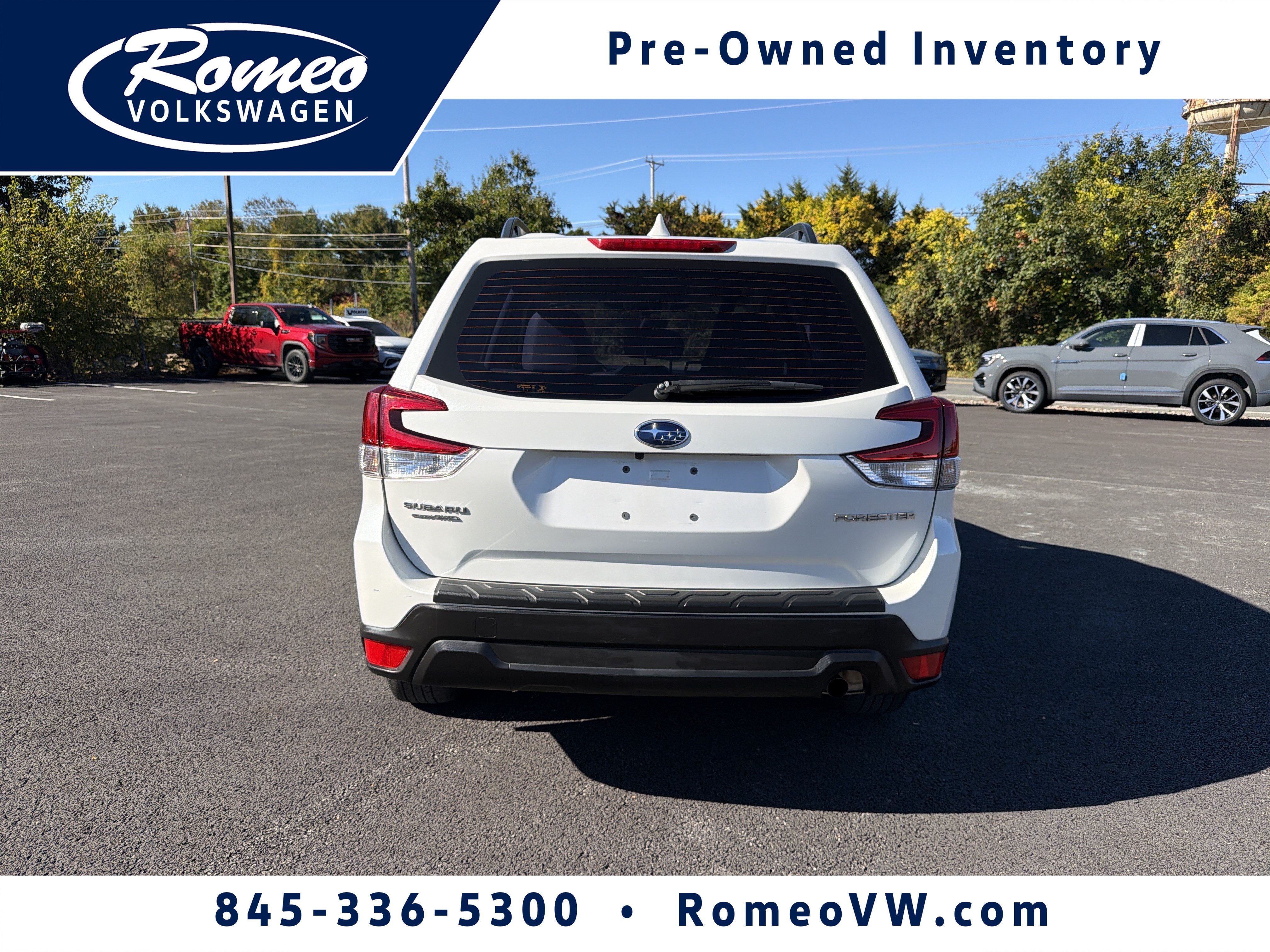 2023 Subaru Forester Base
