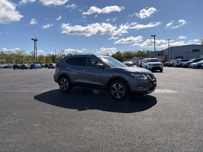 2020 Nissan Rogue SV