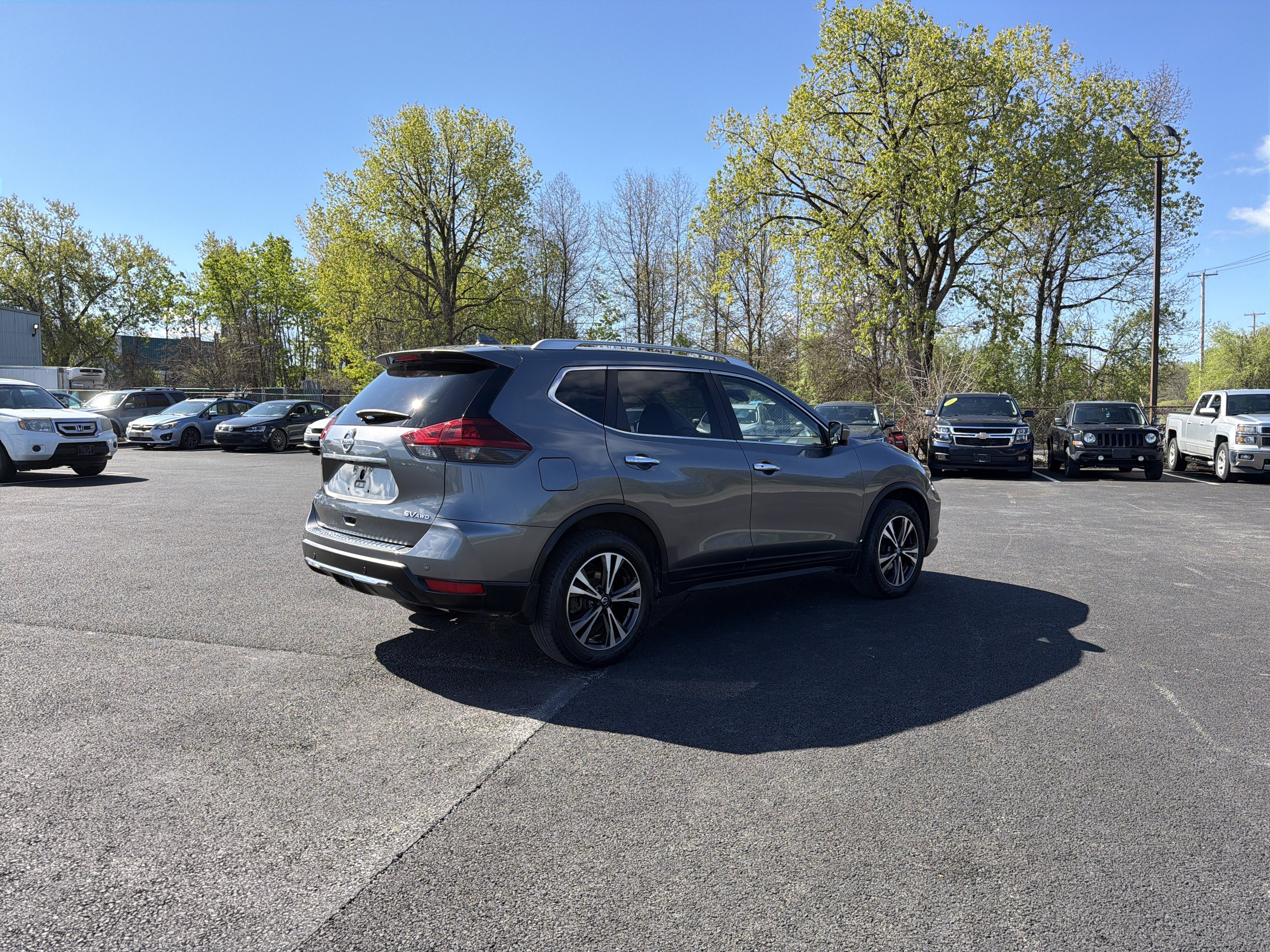 2020 Nissan Rogue SV