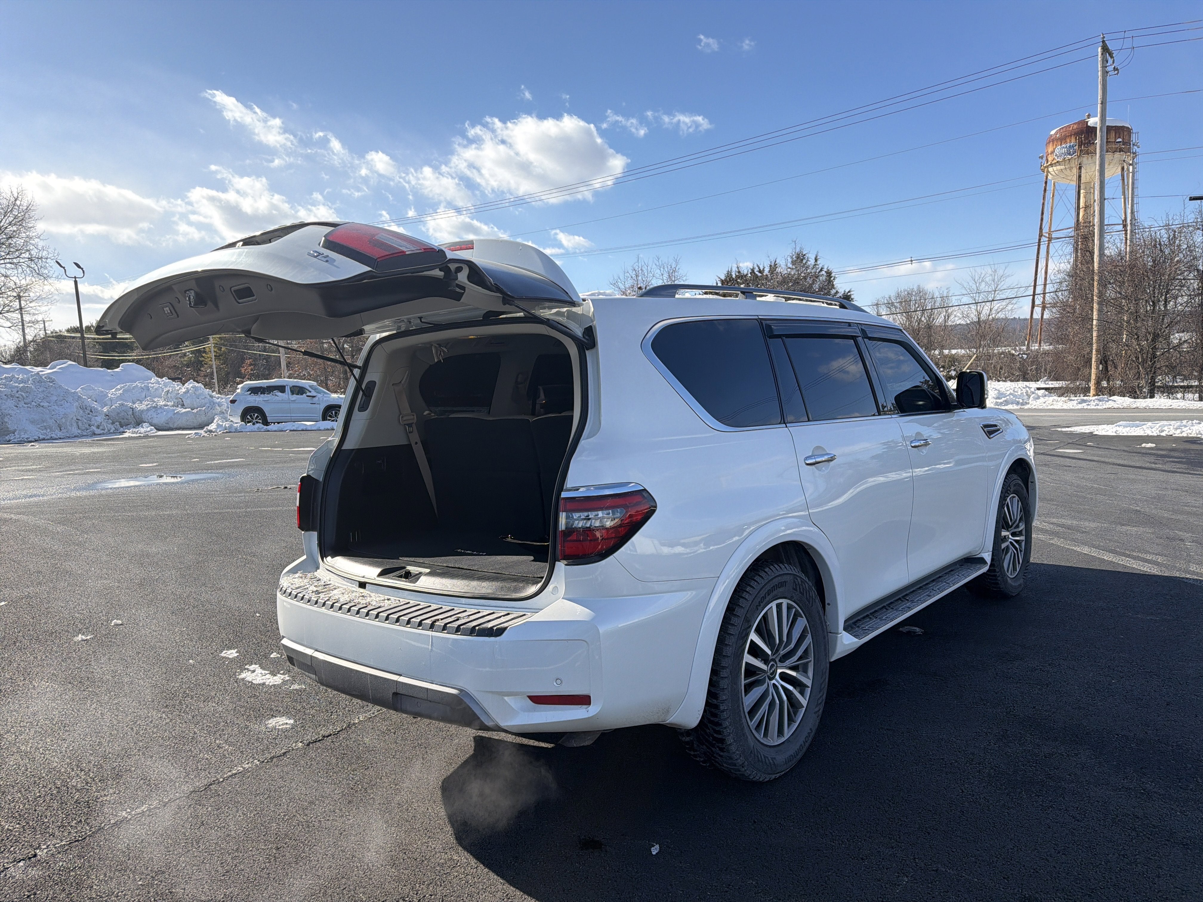 2023 Nissan Armada SL