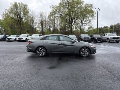 2025 Hyundai Elantra Limited
