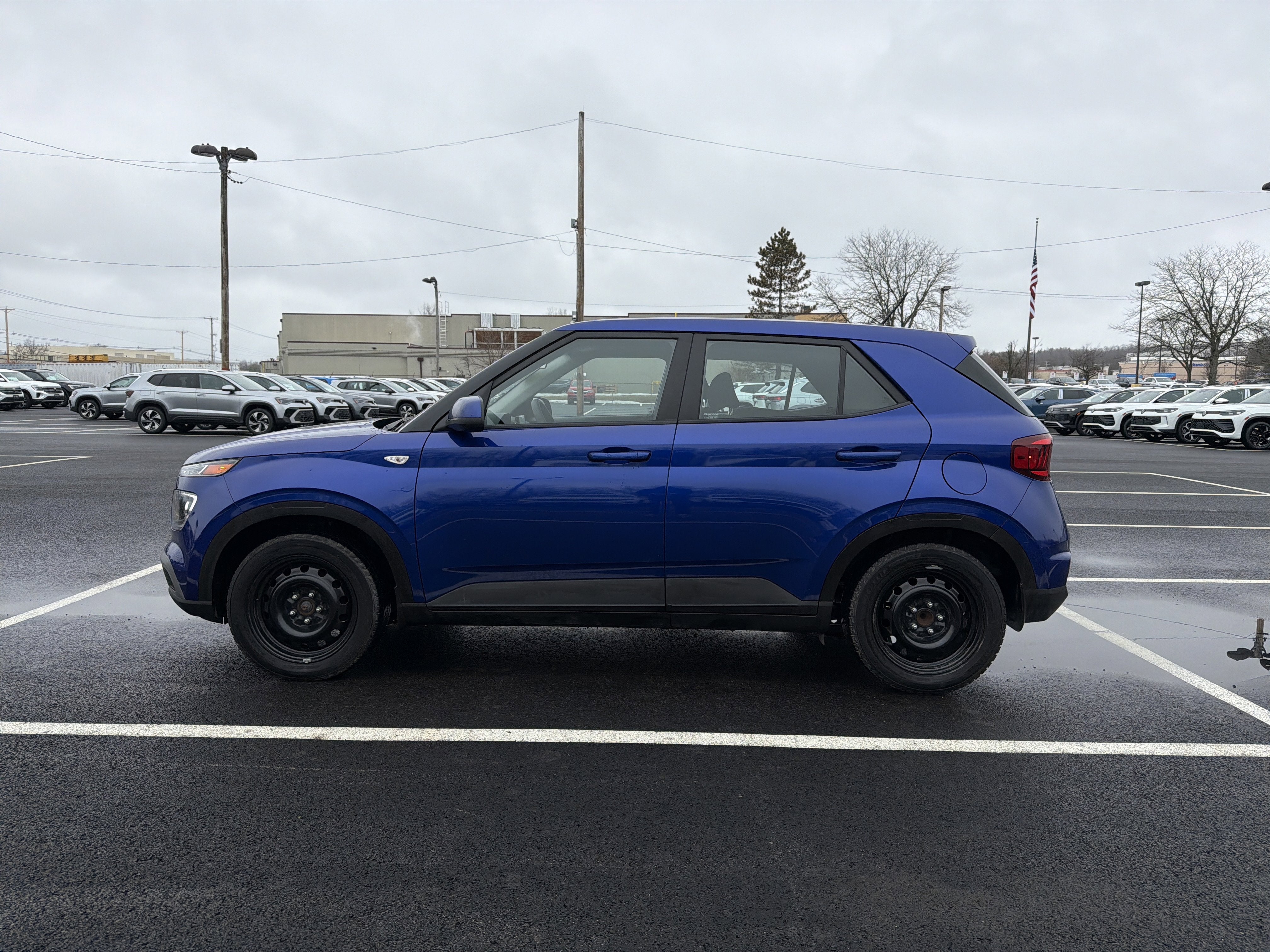 2023 Hyundai Venue SE