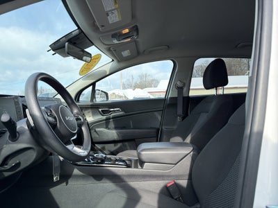 2024 Kia Sportage Hybrid LX