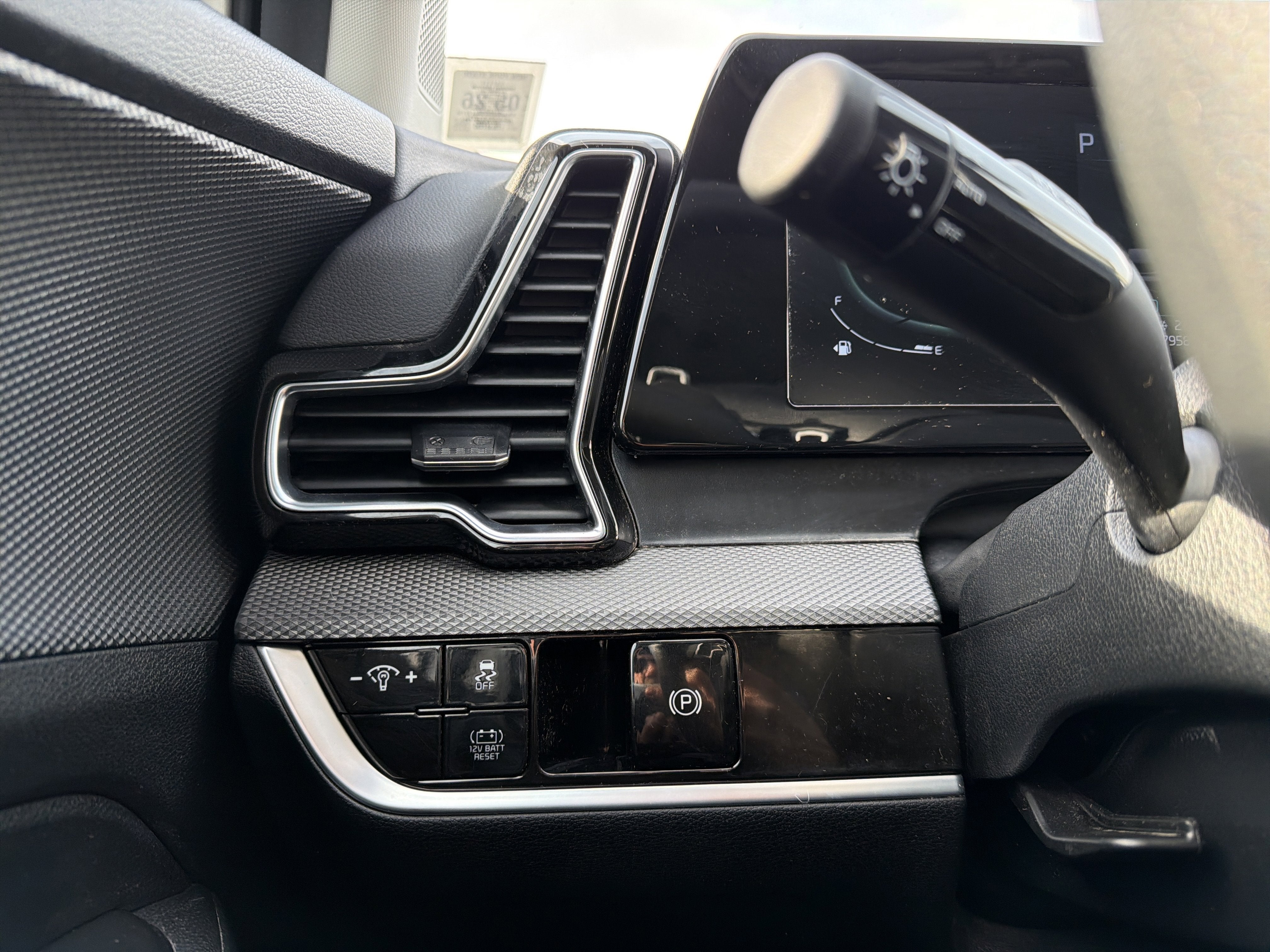 2024 Kia Sportage Hybrid LX