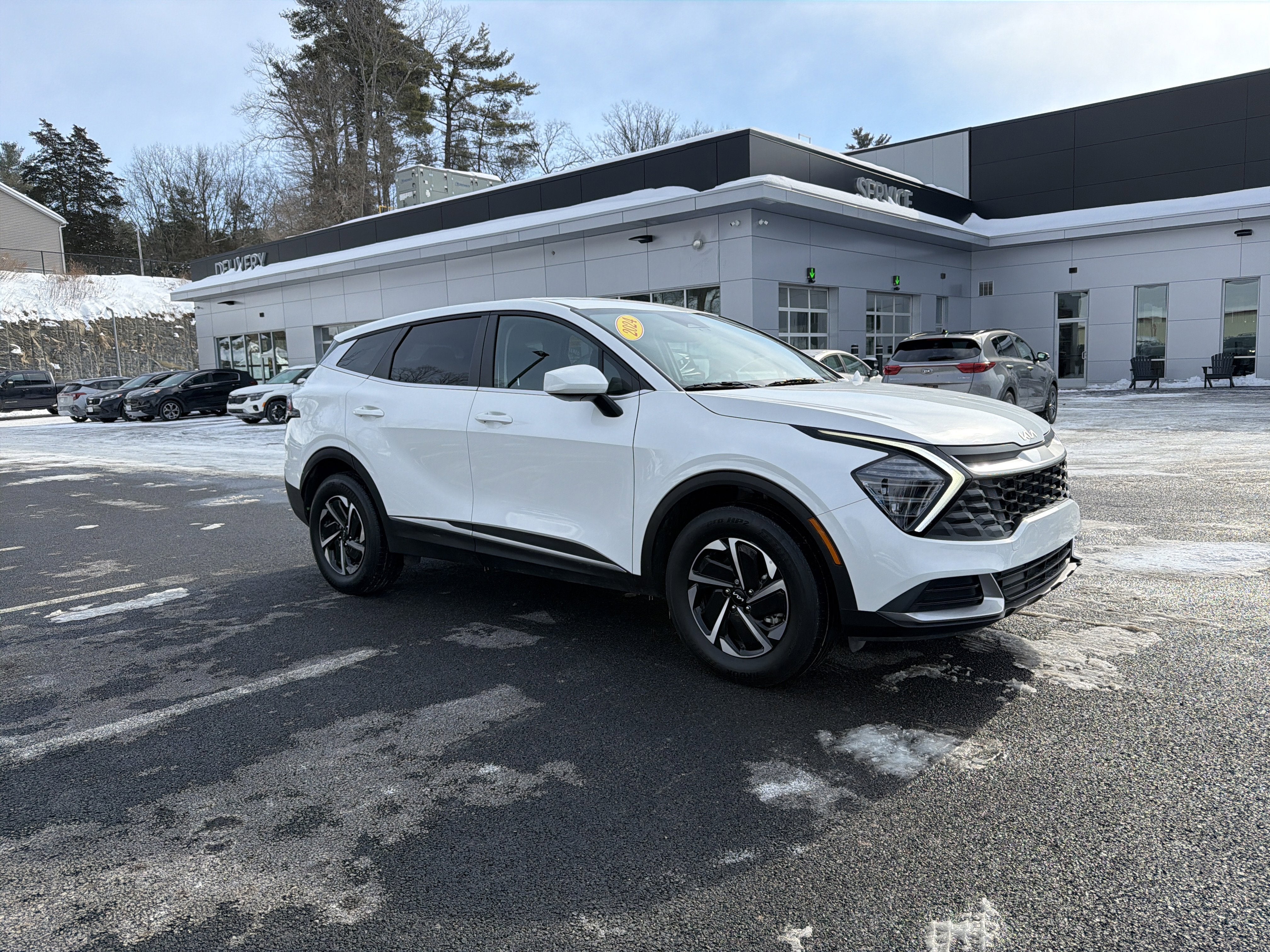 2024 Kia Sportage Hybrid LX