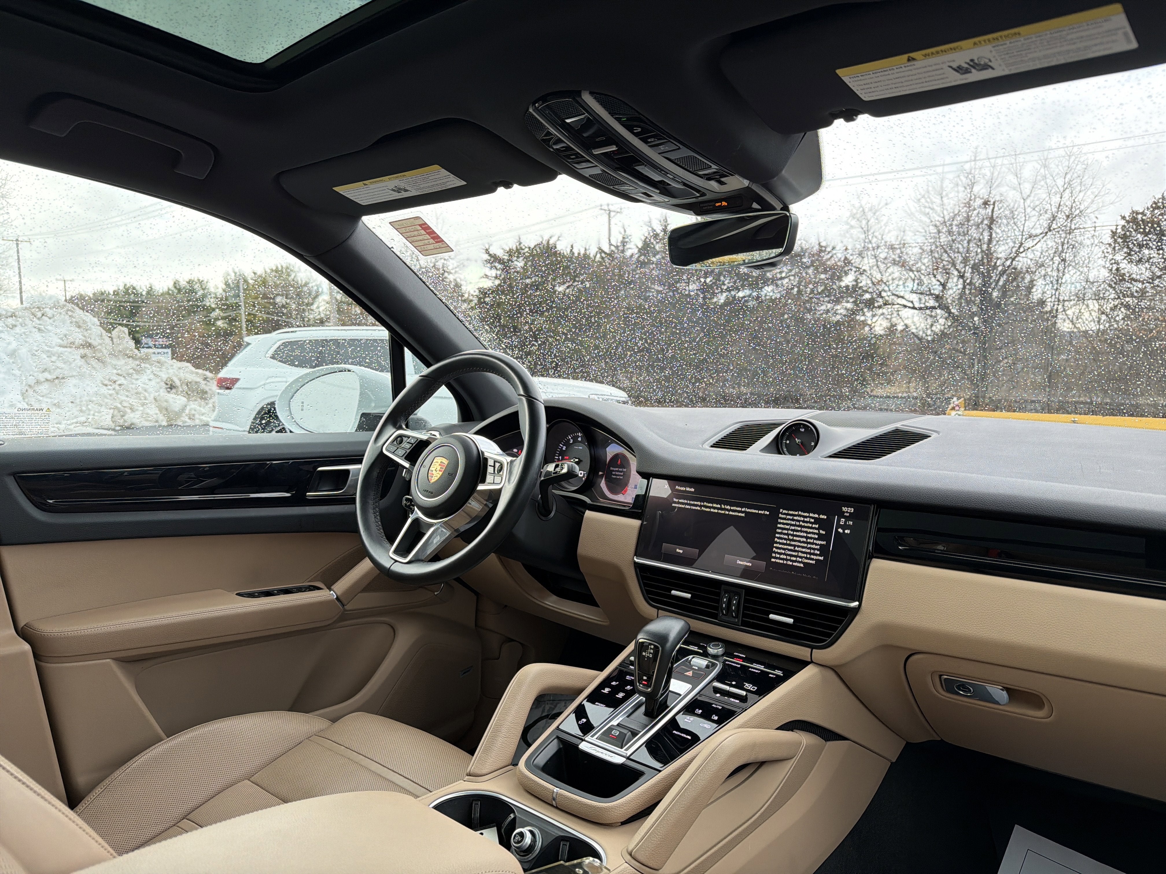 2023 Porsche Cayenne Base