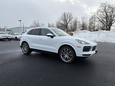2023 Porsche Cayenne Base