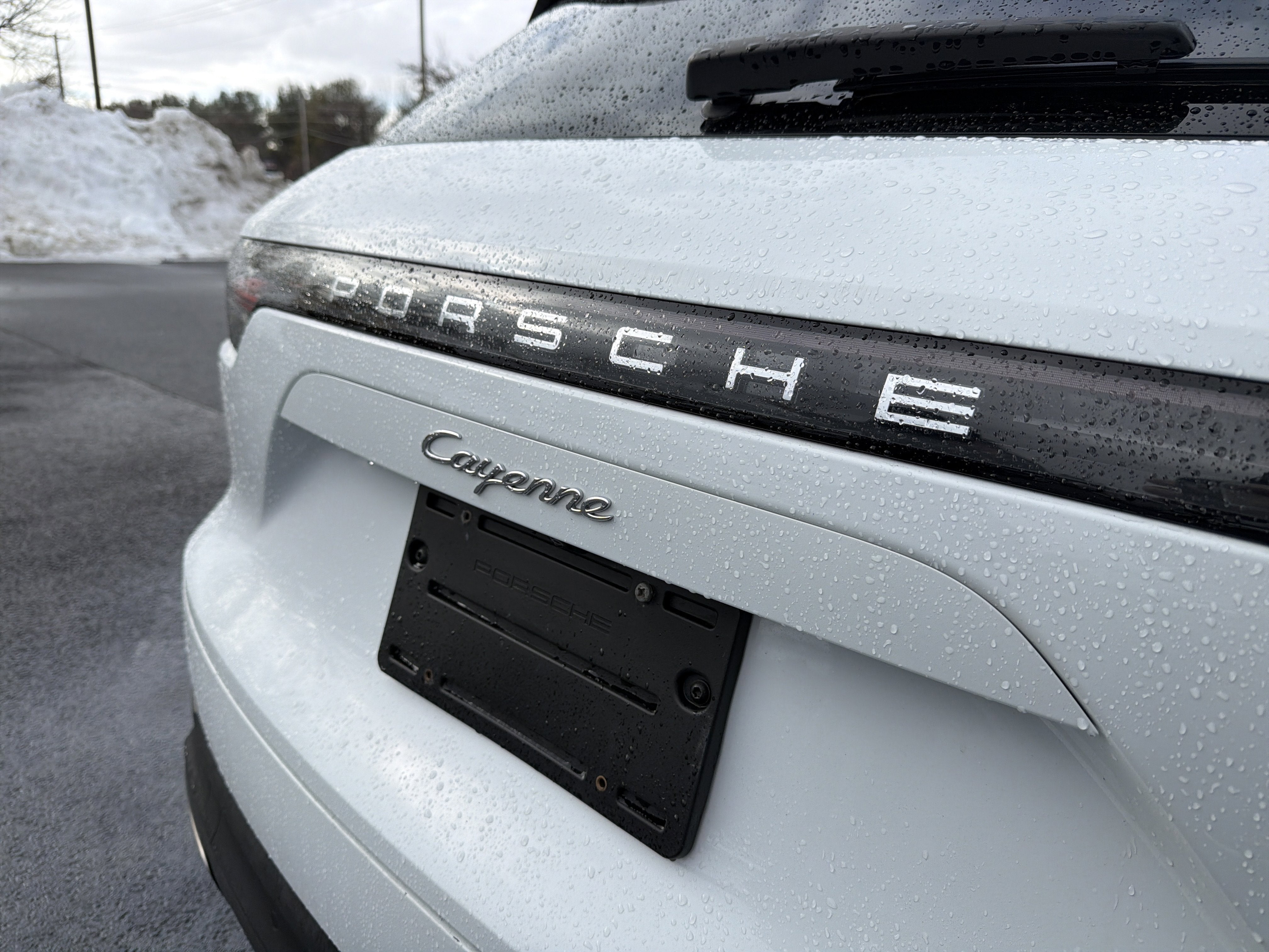 2023 Porsche Cayenne Base