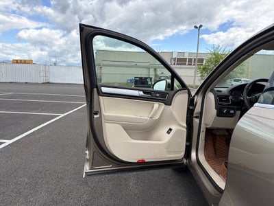 2016 Volkswagen Touareg V6 TDI Sport