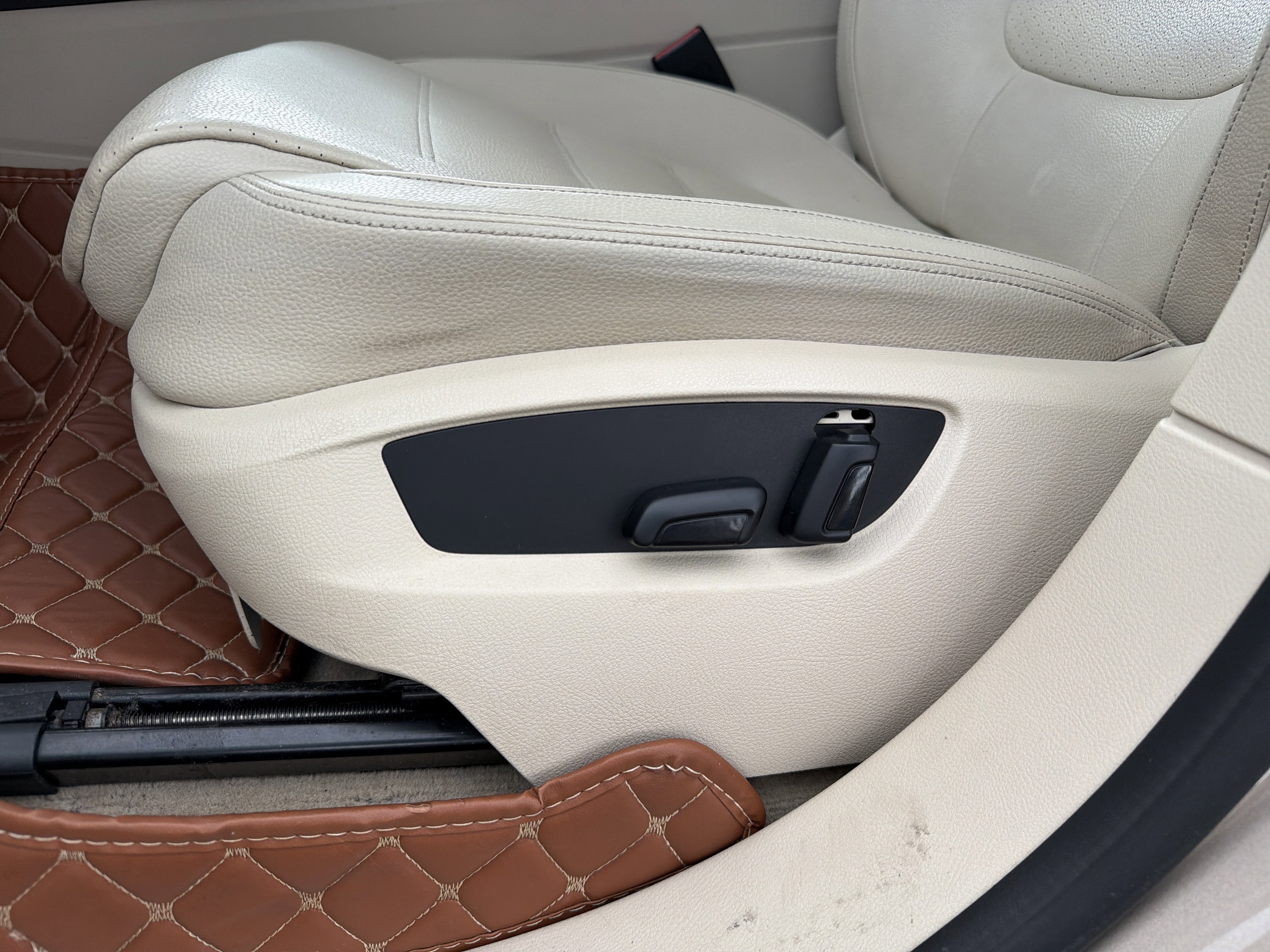 2016 Volkswagen Touareg V6 TDI Sport