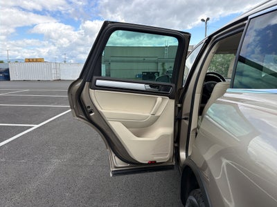 2016 Volkswagen Touareg V6 TDI Sport