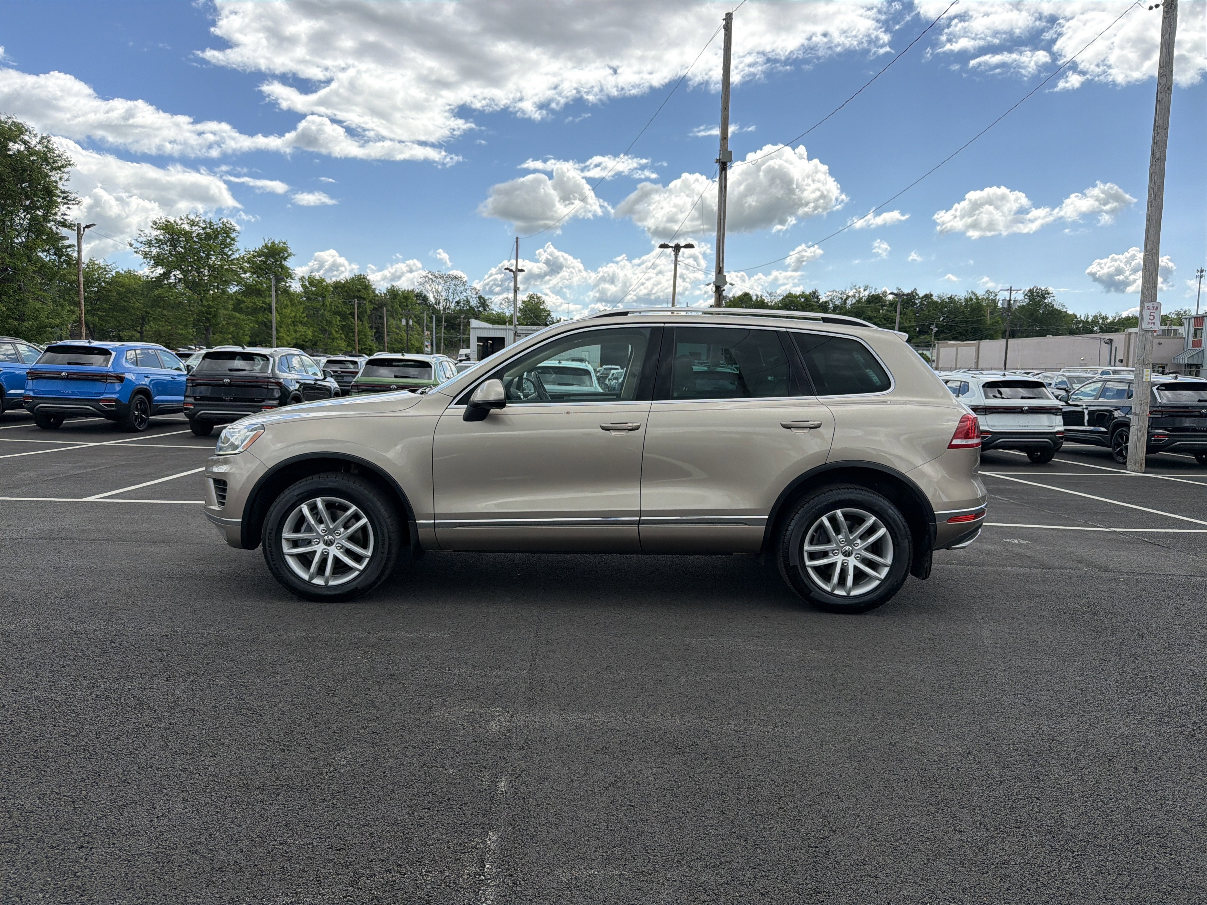 2016 Volkswagen Touareg V6 TDI Sport