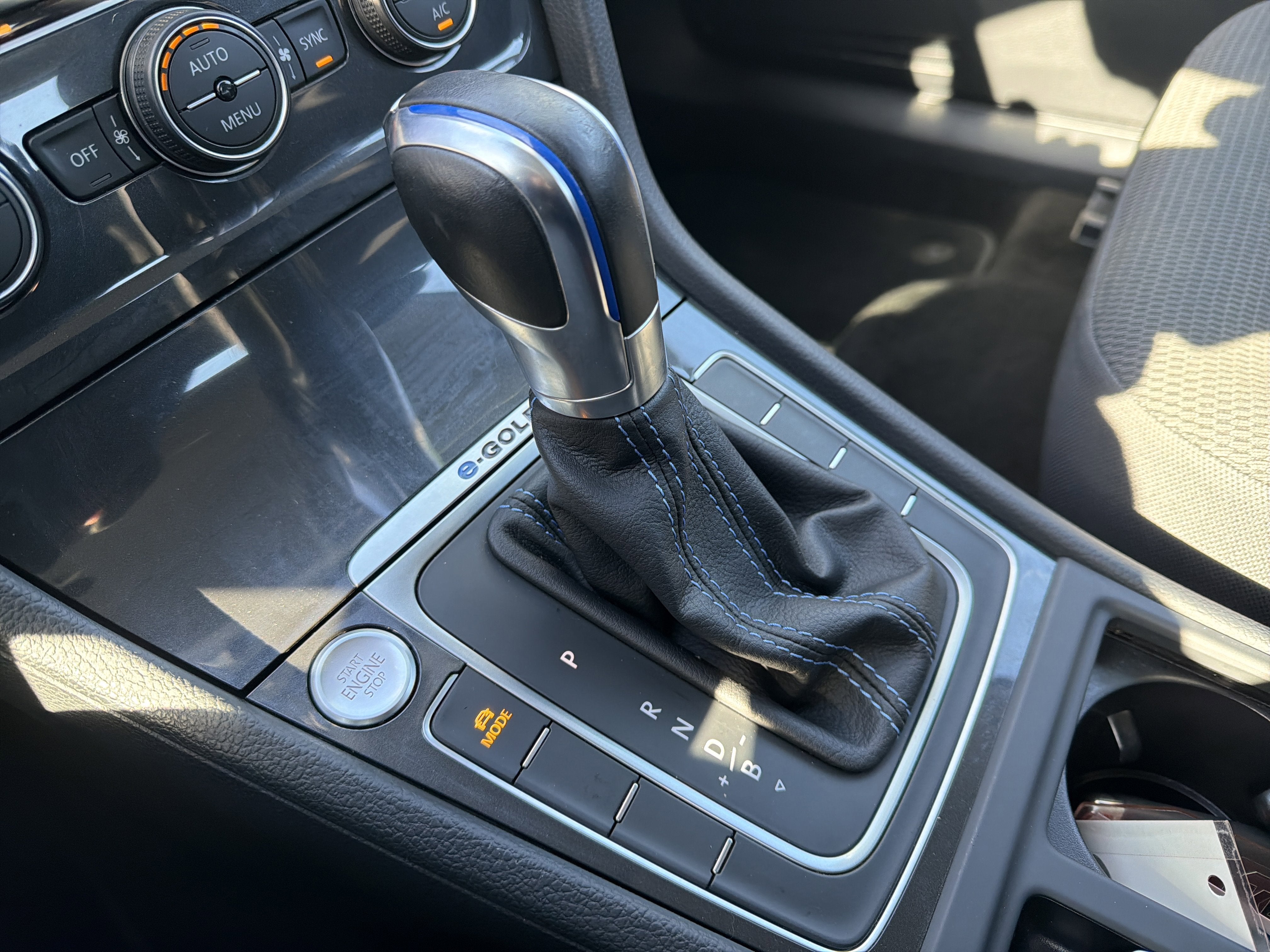 2019 Volkswagen e-Golf SE