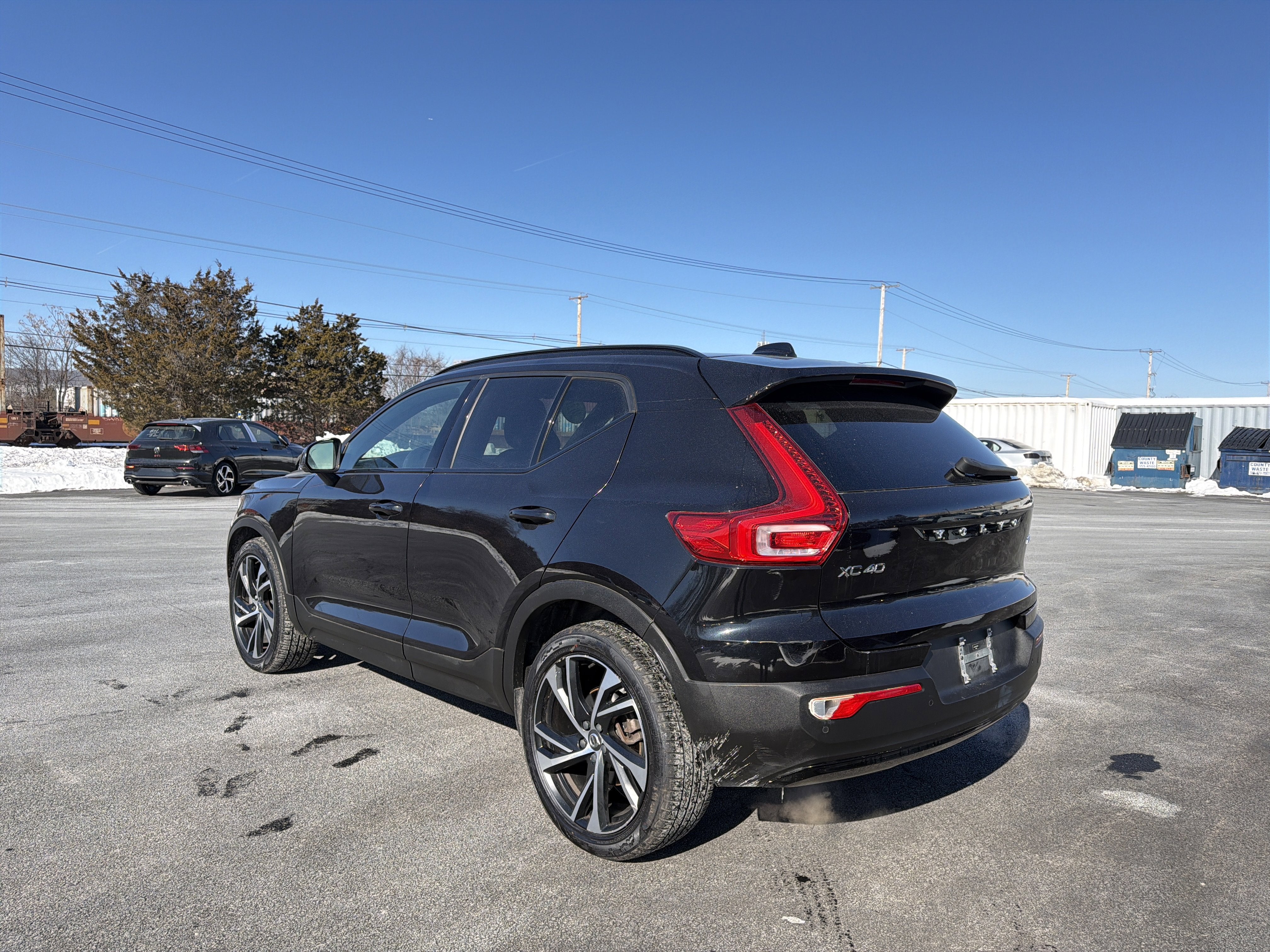 2021 Volvo XC40 R-Design