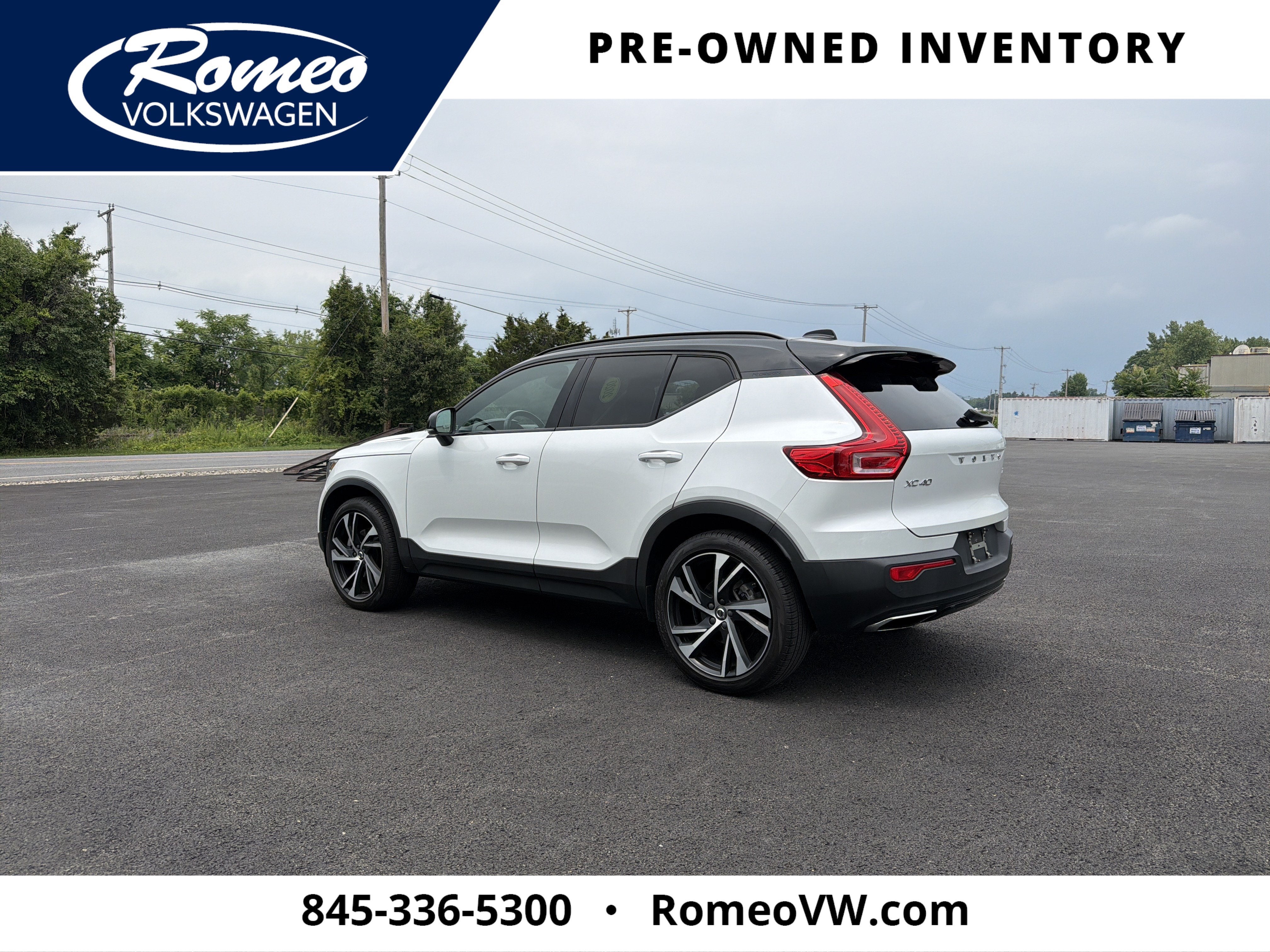 2020 Volvo XC40 R-Design