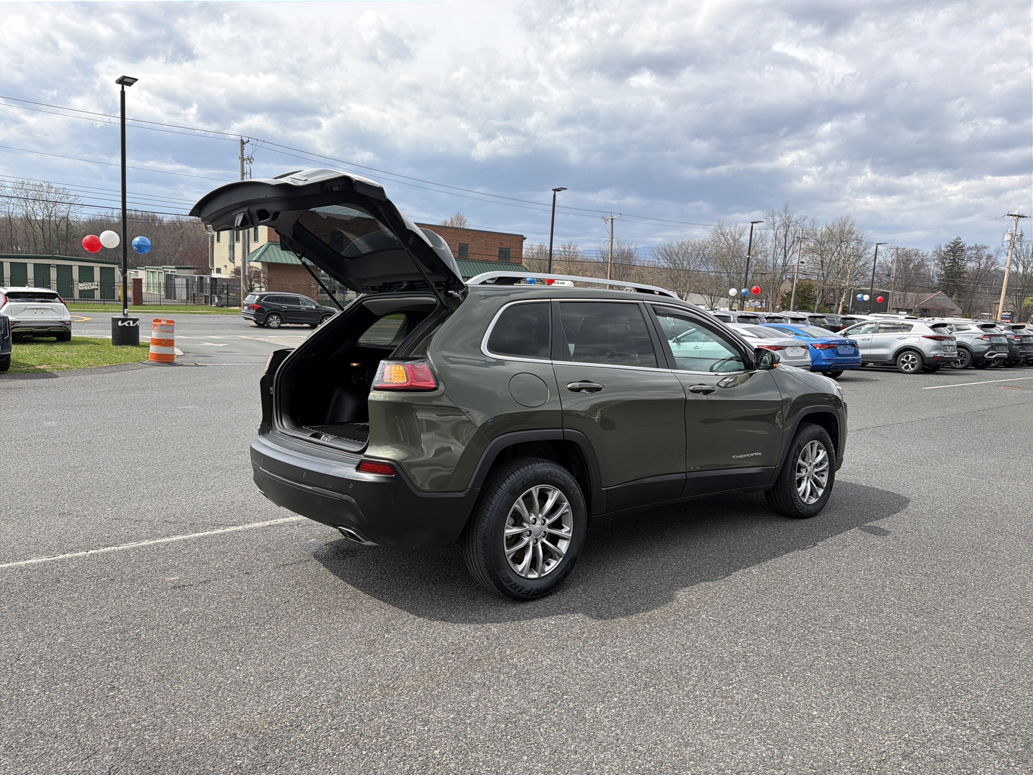 2021 Jeep Cherokee Latitude Lux