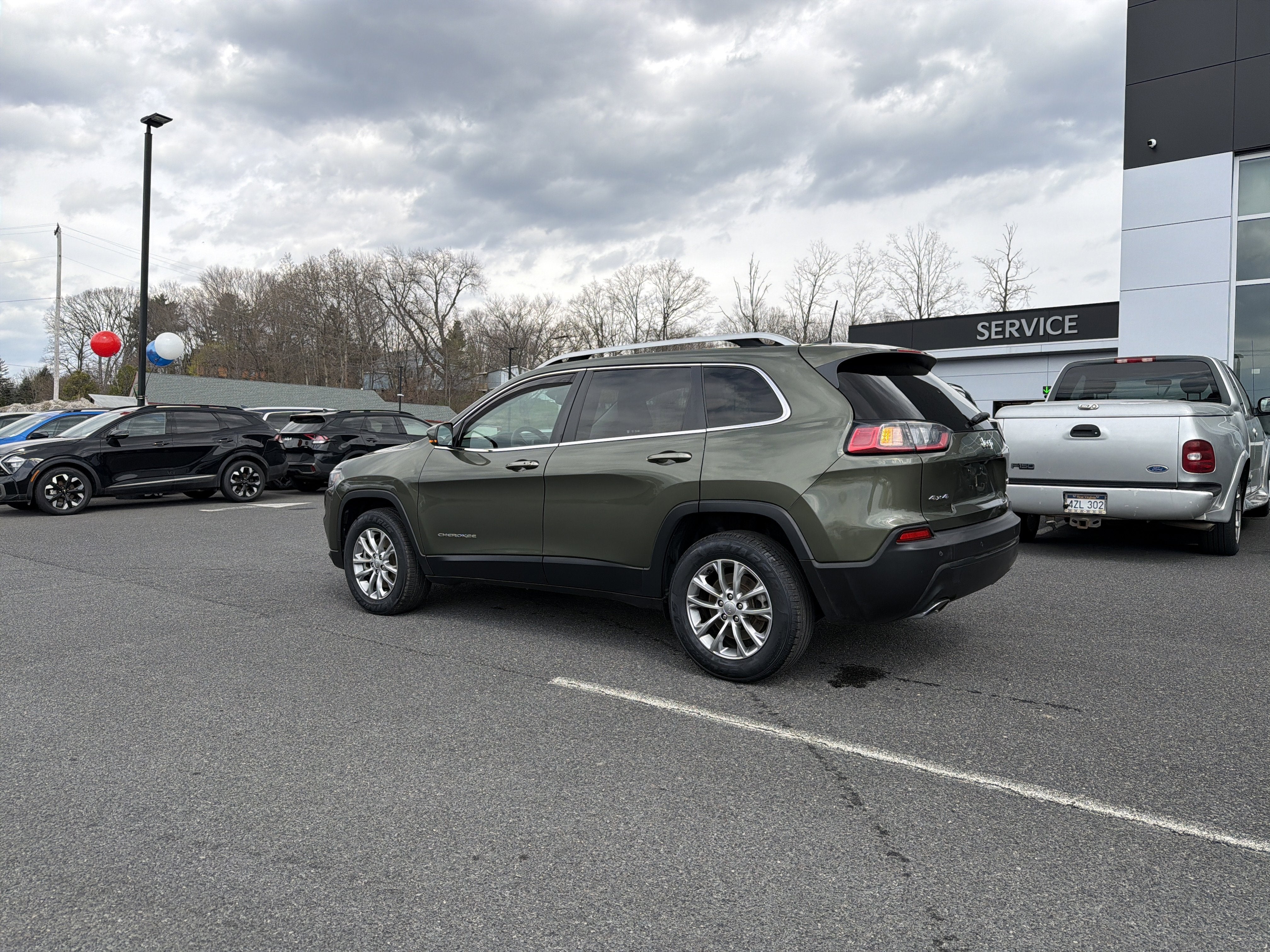 2021 Jeep Cherokee Latitude Lux