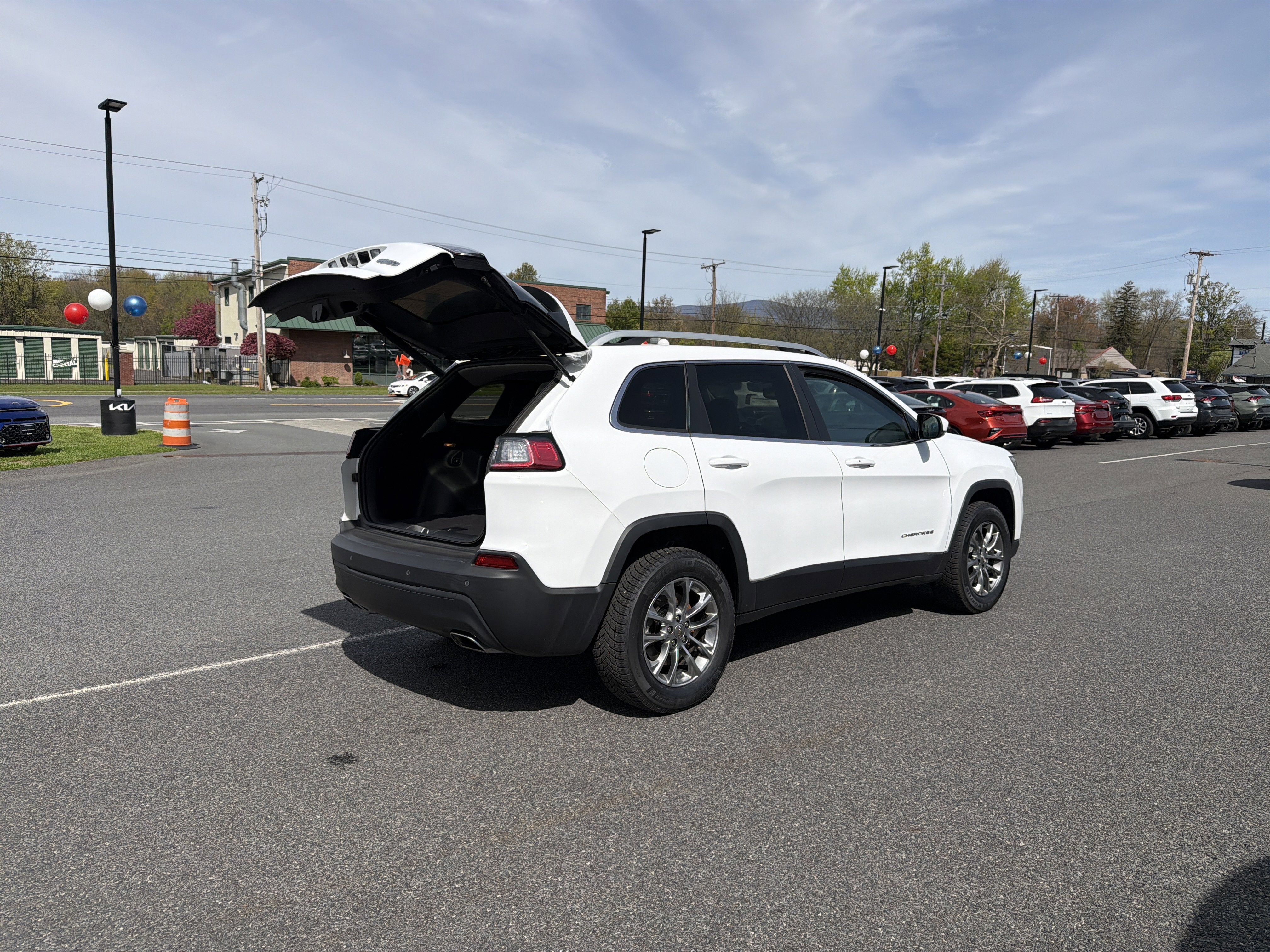 2021 Jeep Cherokee Latitude Lux