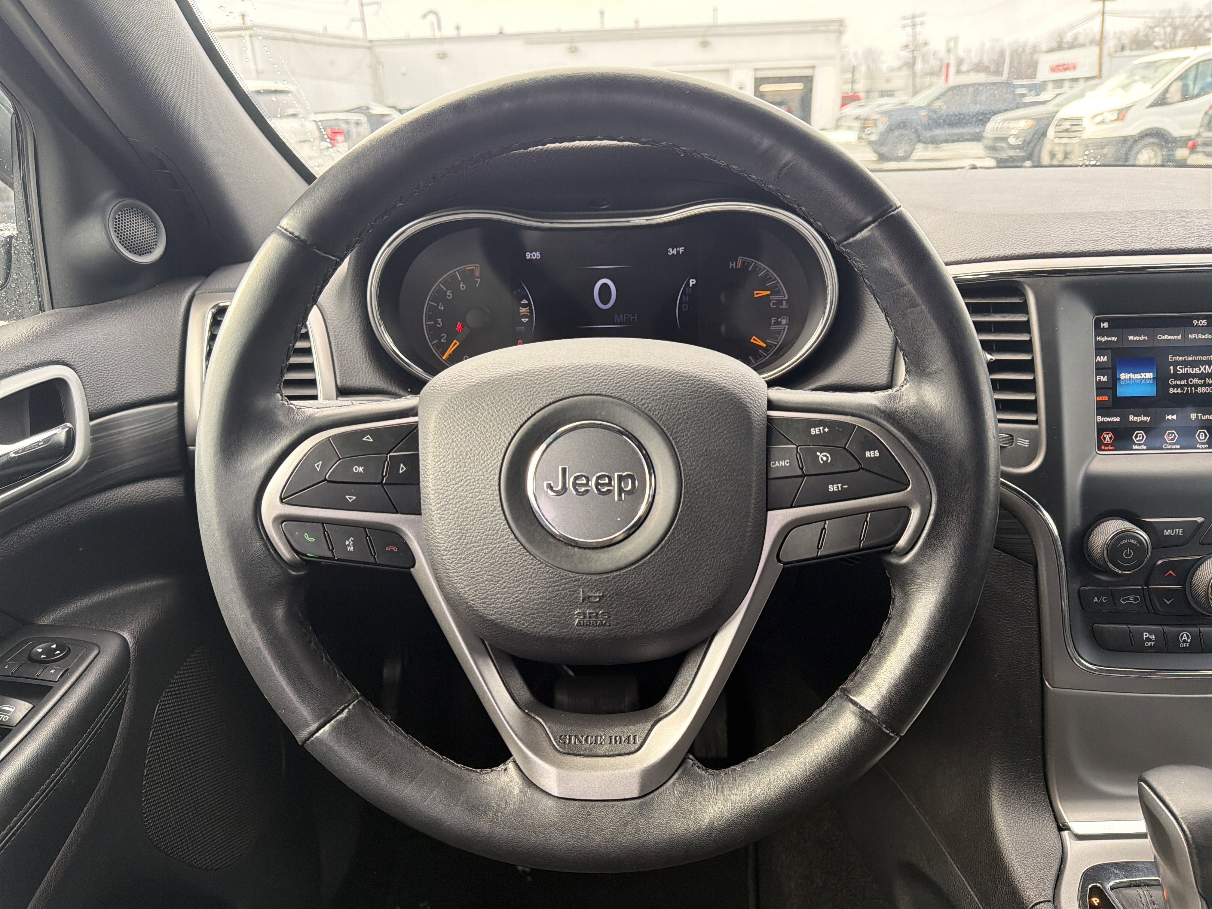 2019 Jeep Grand Cherokee Laredo E