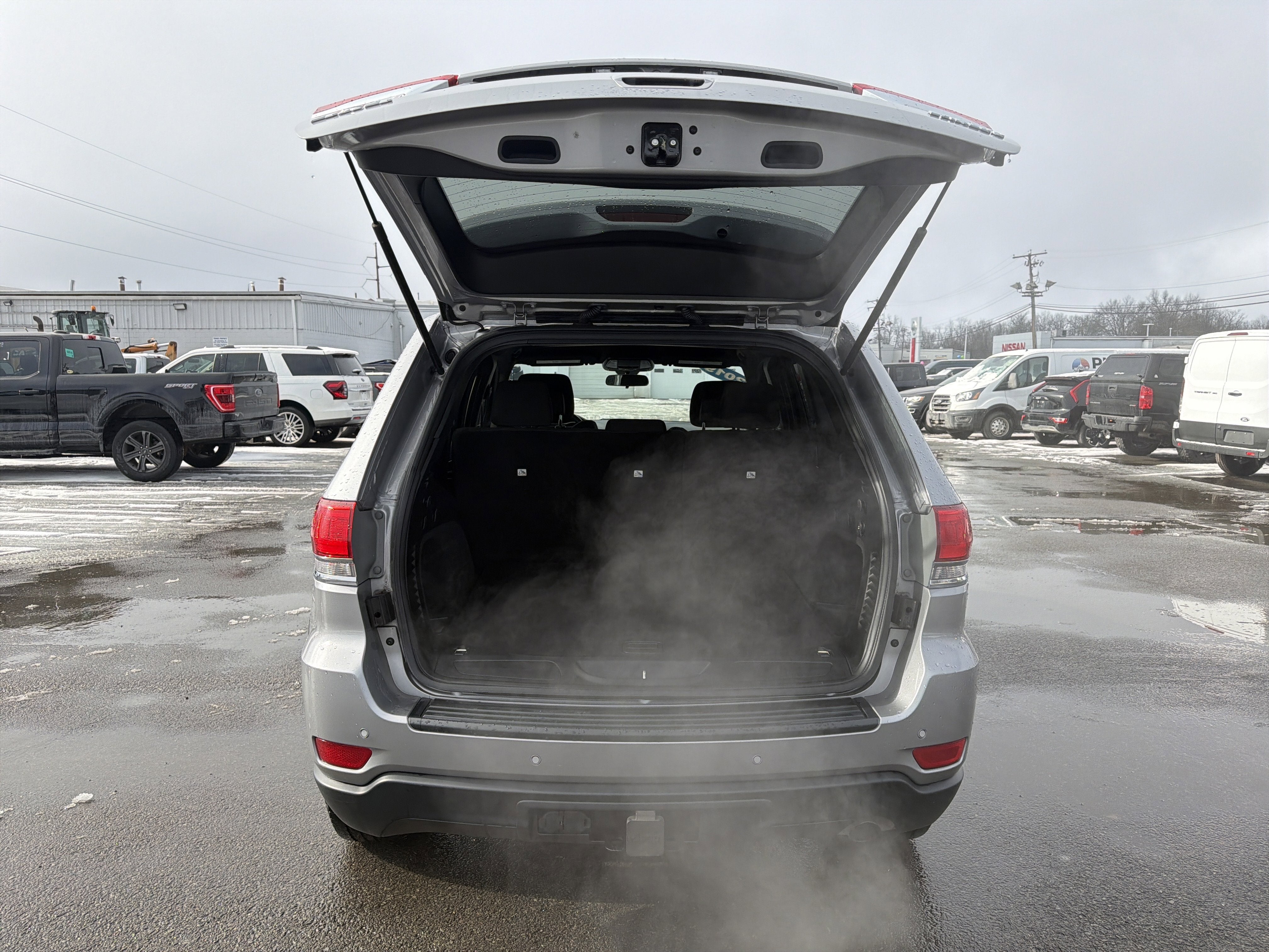 2019 Jeep Grand Cherokee Laredo E