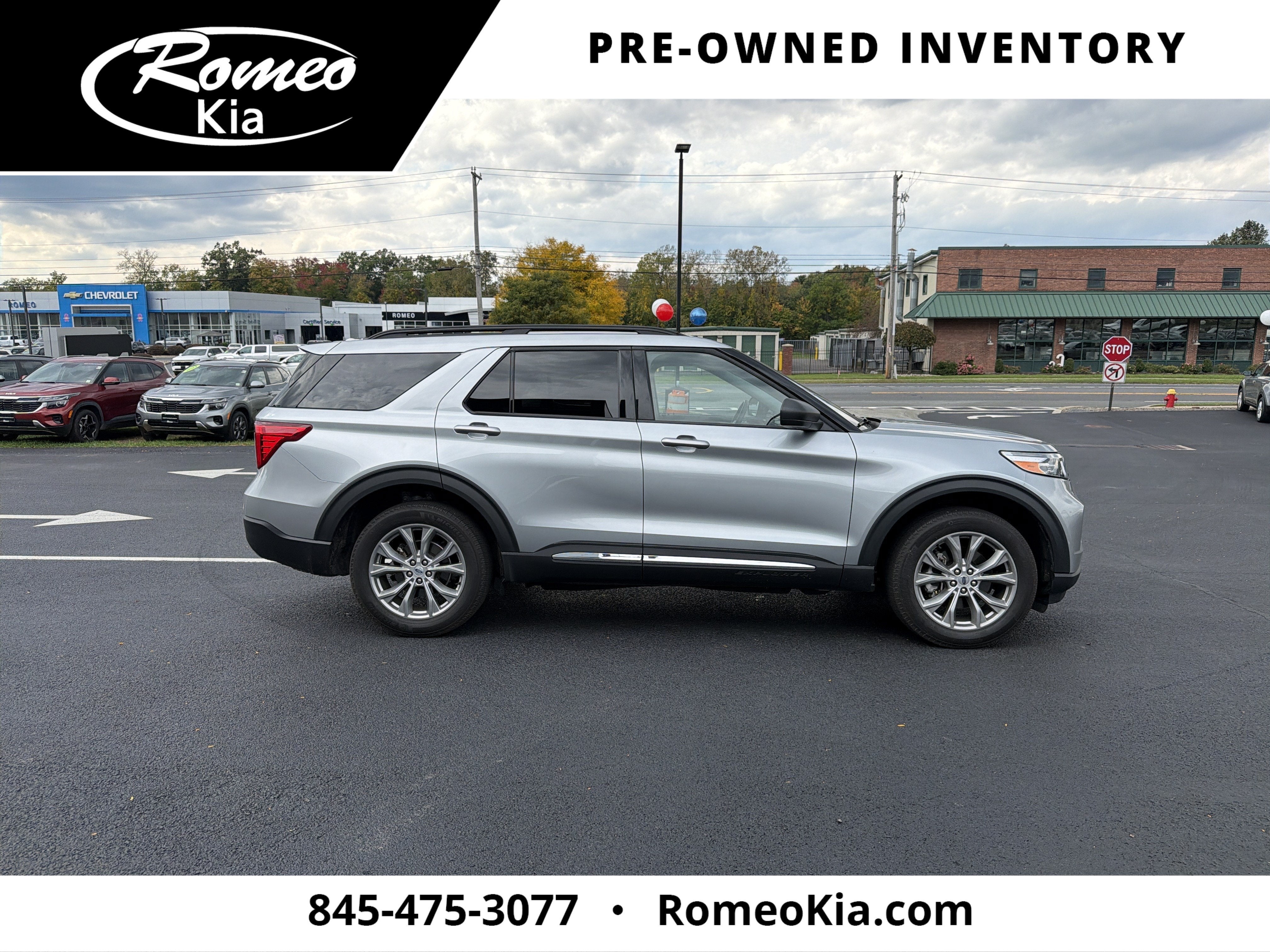 2023 Ford Explorer XLT