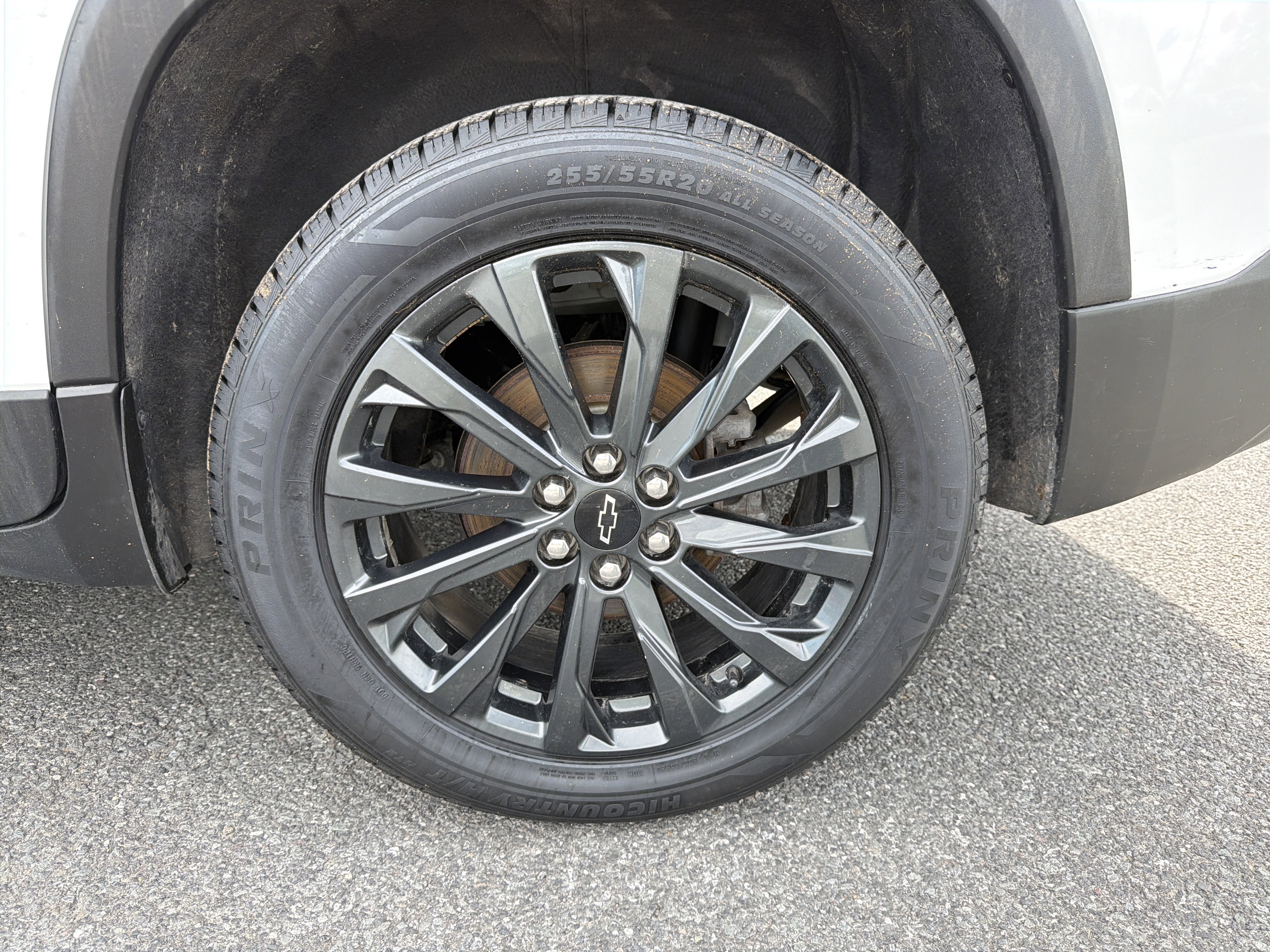 2023 Chevrolet Traverse RS